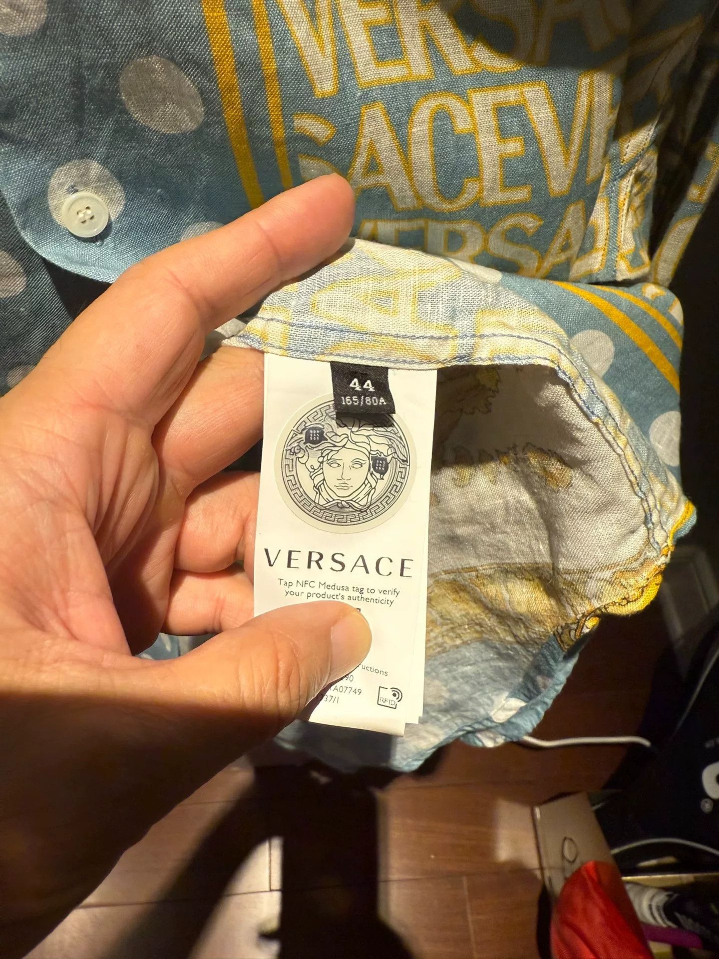 Versace Versace Polka Dot Baroque Print Shirt Size US S / EU 44-46 / 1 - 7 Thumbnail