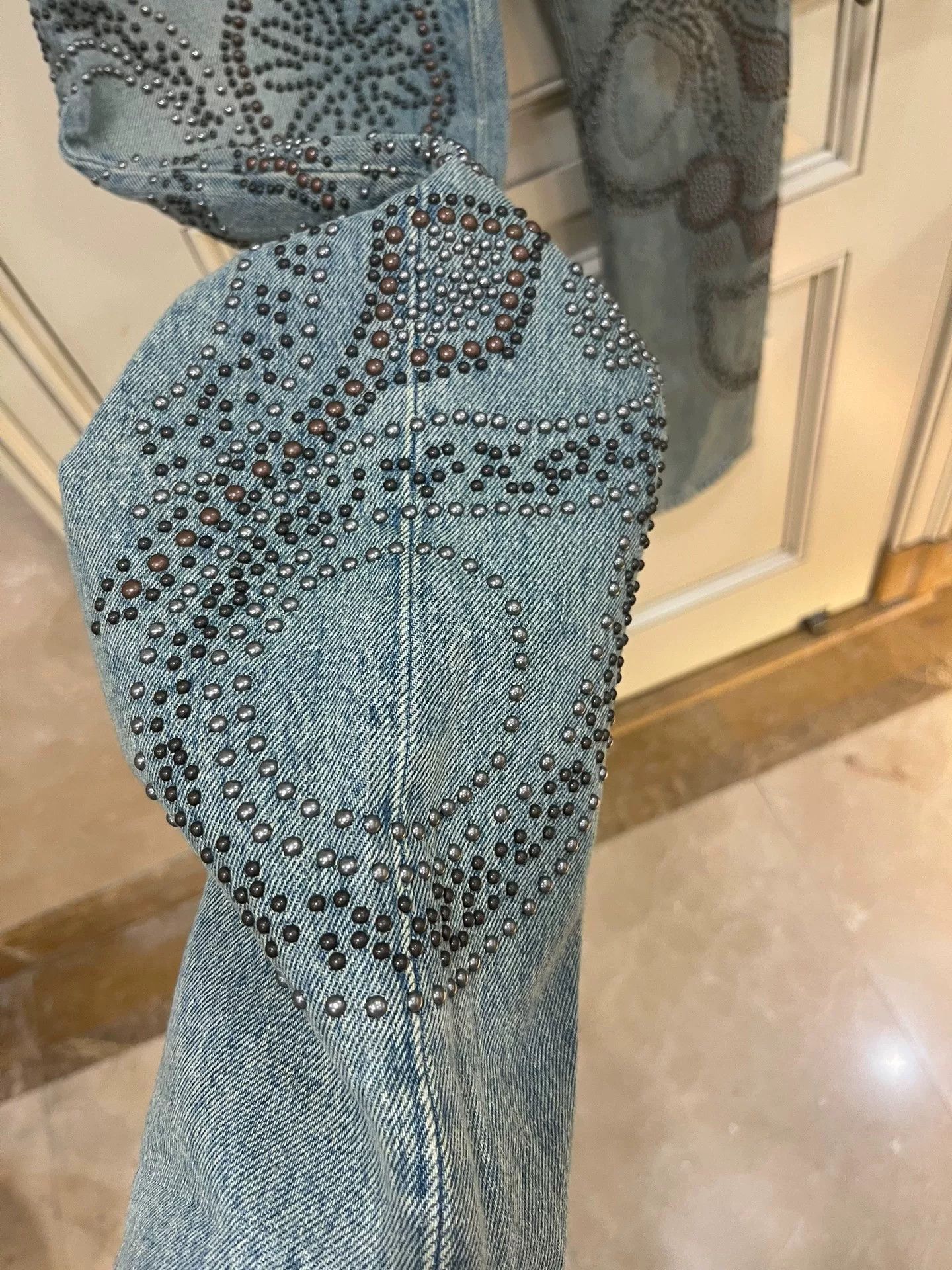 Valentino Valentino Studded Jeans Size 29 Size US 29 - 6 Thumbnail