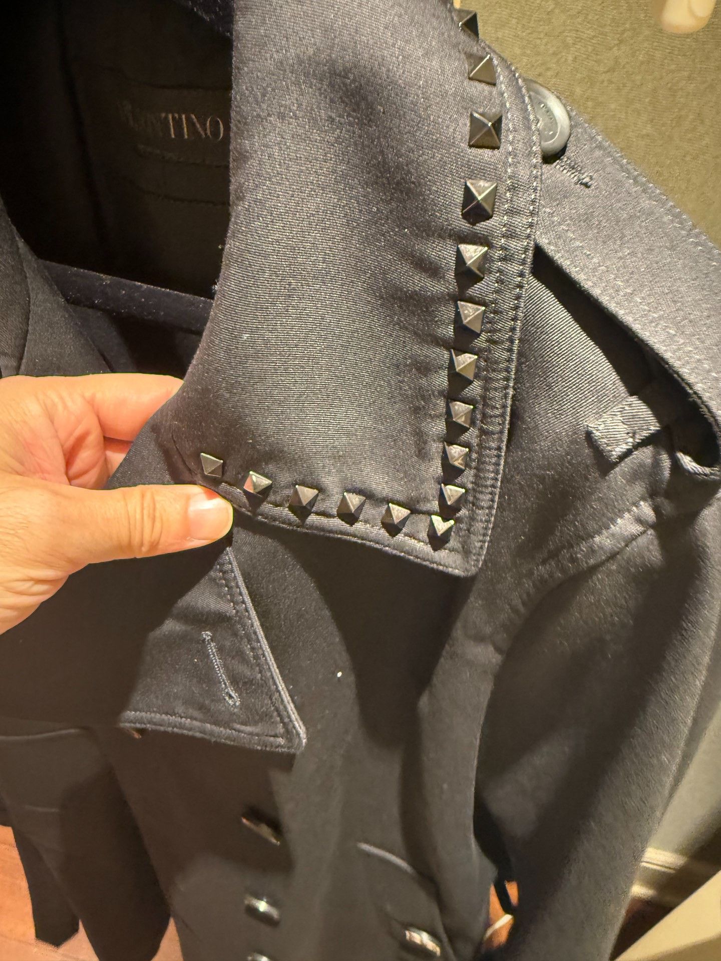 Valentino Valentino Rockstud Black Trench Coat 48 Size US M / EU 48-50 / 2 - 9 Thumbnail