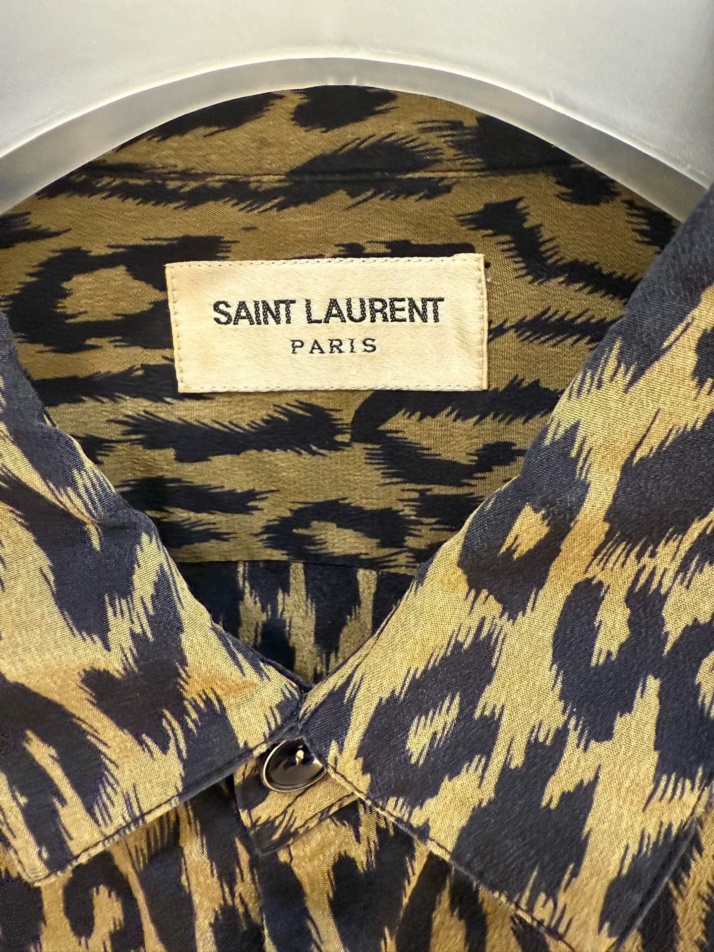 Saint Laurent Paris Saint Laurent Leopard Silk Shirt Size US M / EU 48-50 / 2 - 4 Thumbnail