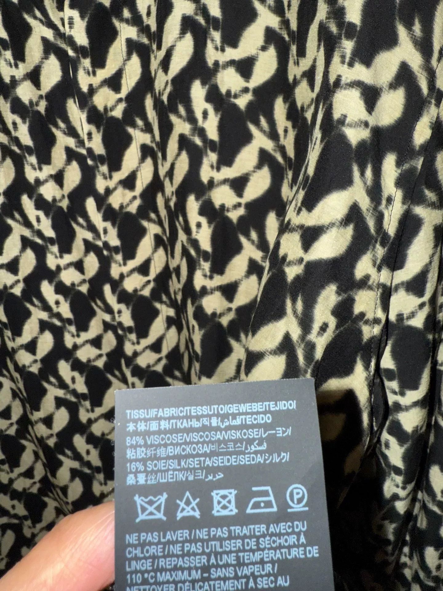 Saint Laurent Paris YSL Abstract Print Shirt Size US XXS / EU 40 - 7 Thumbnail