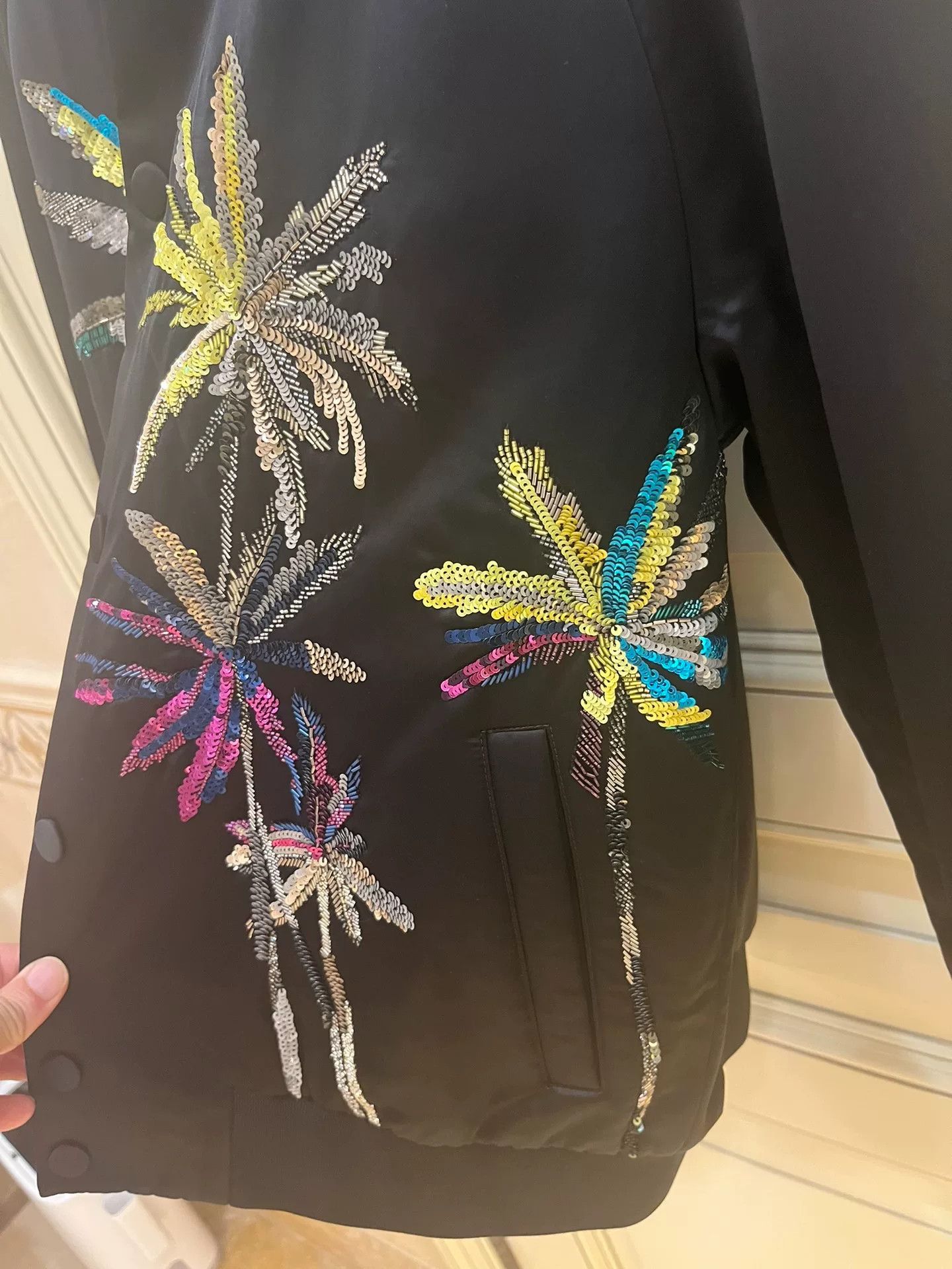 Valentino Valentino Beaded Scale Baseball Jacket Size US M / EU 48-50 / 2 - 5 Thumbnail