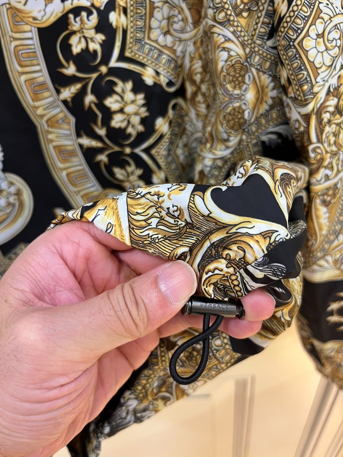 Versace Versace Gold Baroque Print Hooded Jacket Size US M / EU 48-50 / 2 - 7 Thumbnail