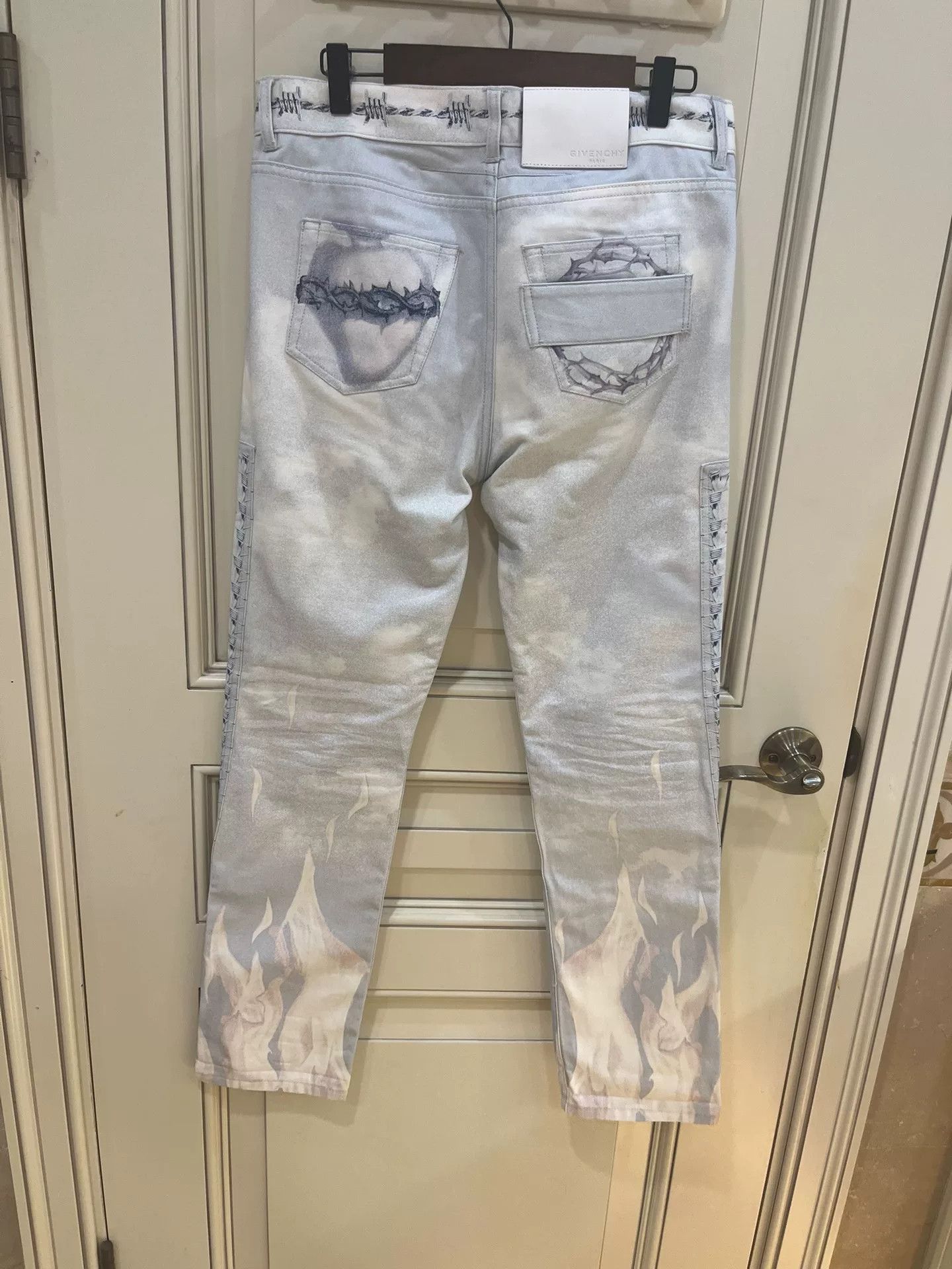 Givenchy Givenchy Jesus Icon Slim Jeans Size US 29 - 7 Thumbnail