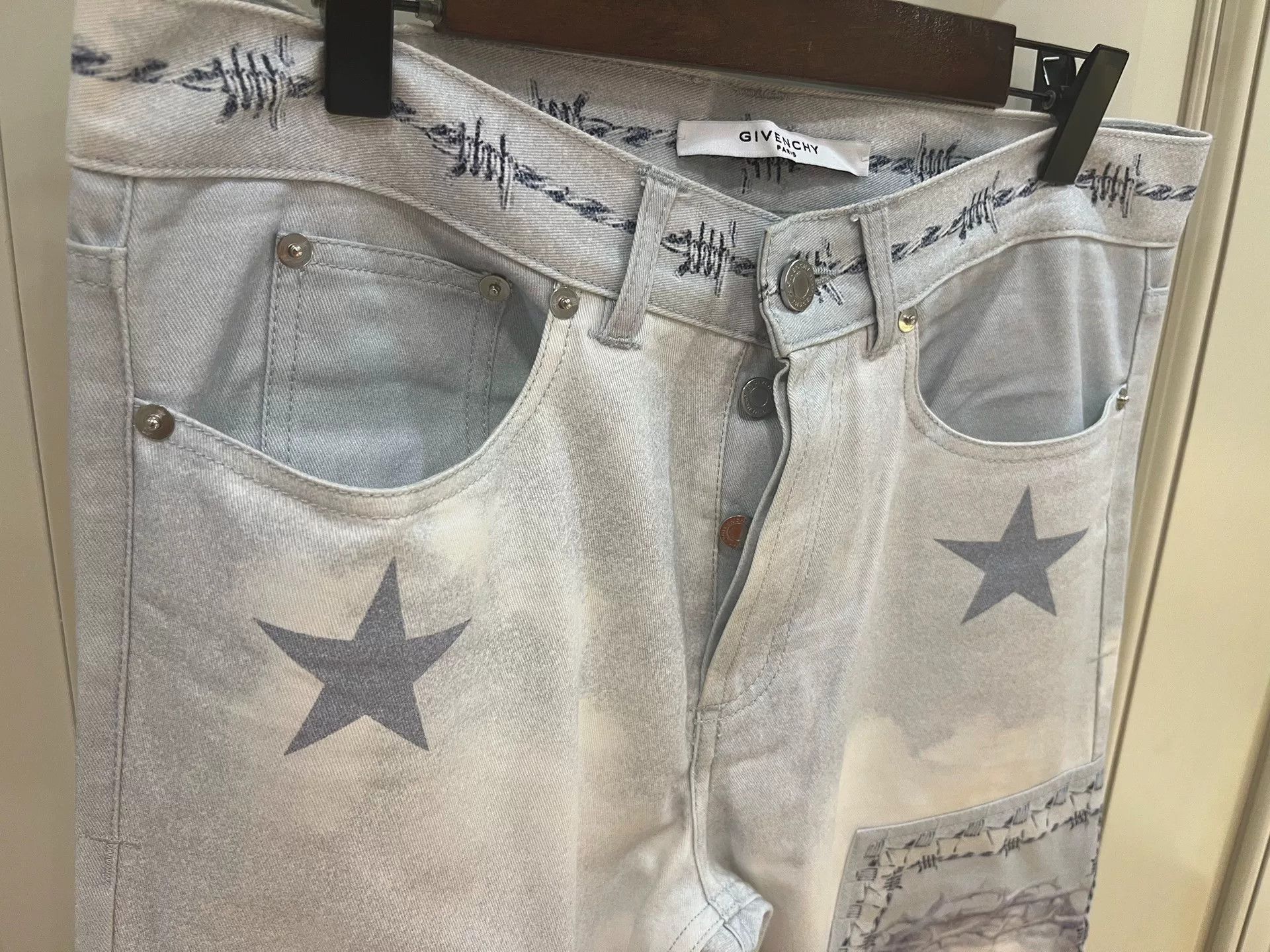Givenchy Givenchy Jesus Icon Slim Jeans Size US 29 - 8 Thumbnail