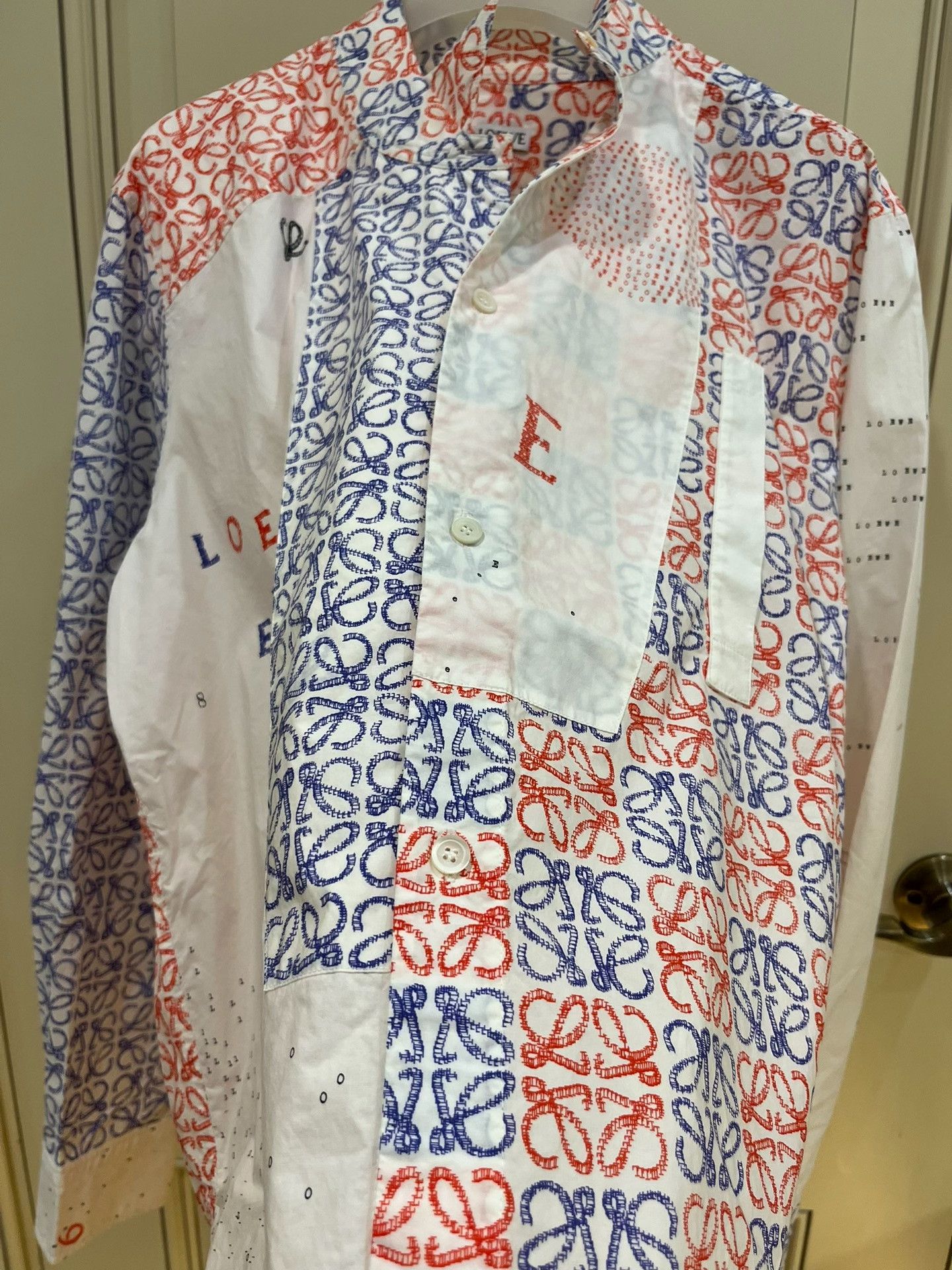 Loewe Loewe Asymmetric Printed Oversized Shirt Size US M / EU 48-50 / 2 - 4 Thumbnail