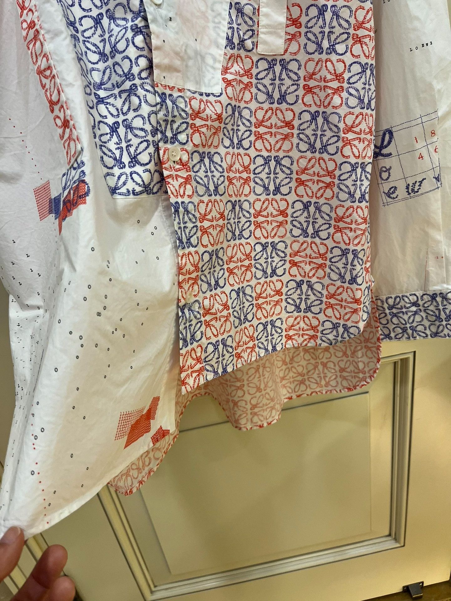 Loewe Loewe Asymmetric Printed Oversized Shirt Size US M / EU 48-50 / 2 - 8 Thumbnail