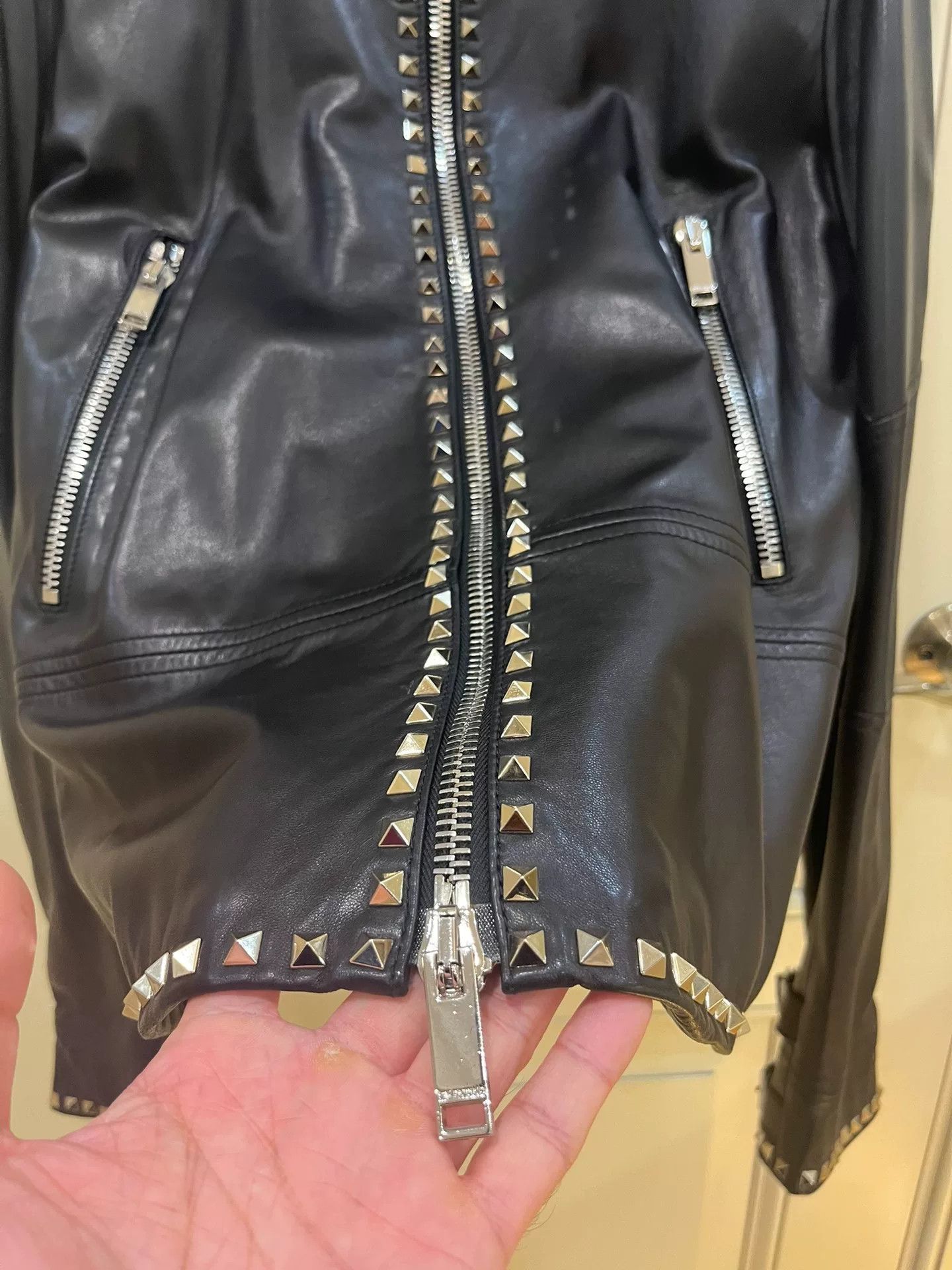 Valentino Valentino Rockstud Biker Leather Jacket Size US S / EU 44-46 / 1 - 8 Thumbnail