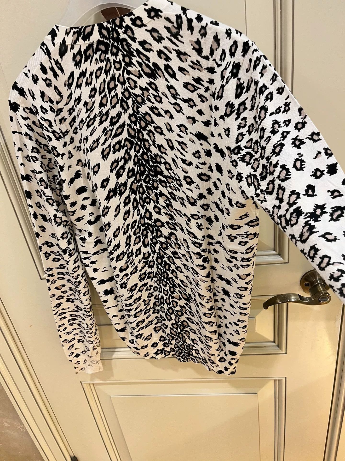 John Richmond Richmond White Leopard Print Knit Cardigan Size L / US 10 / IT 46 - 5 Thumbnail