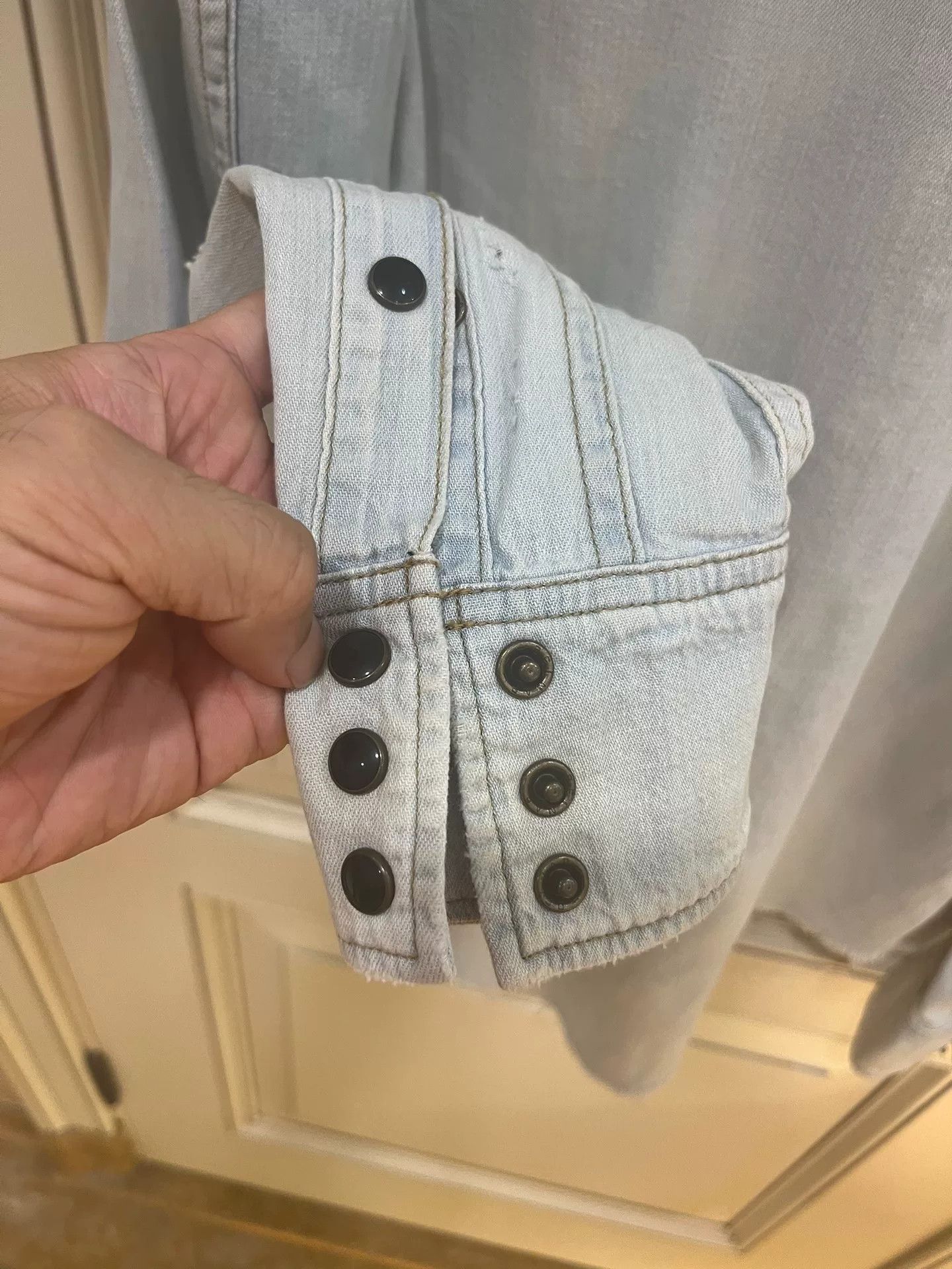 Saint Laurent Paris Saint Laurent Classic Western Denim Shirt Size US M / EU 48-50 / 2 - 7 Thumbnail