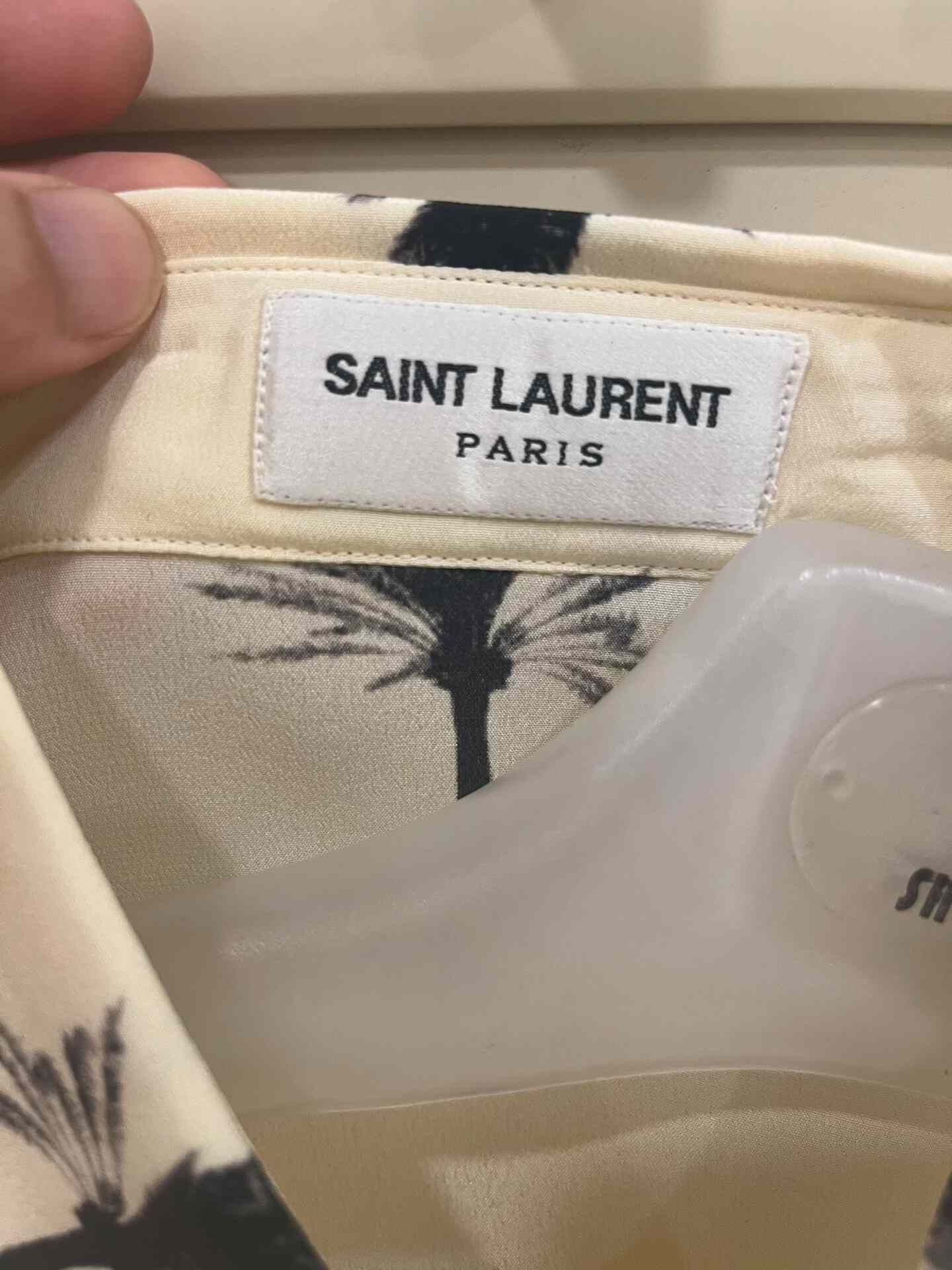 Saint Laurent Paris Saint Laurent Silk Short-Sleeve Shirt Size US XXS / EU 40 - 9 Thumbnail