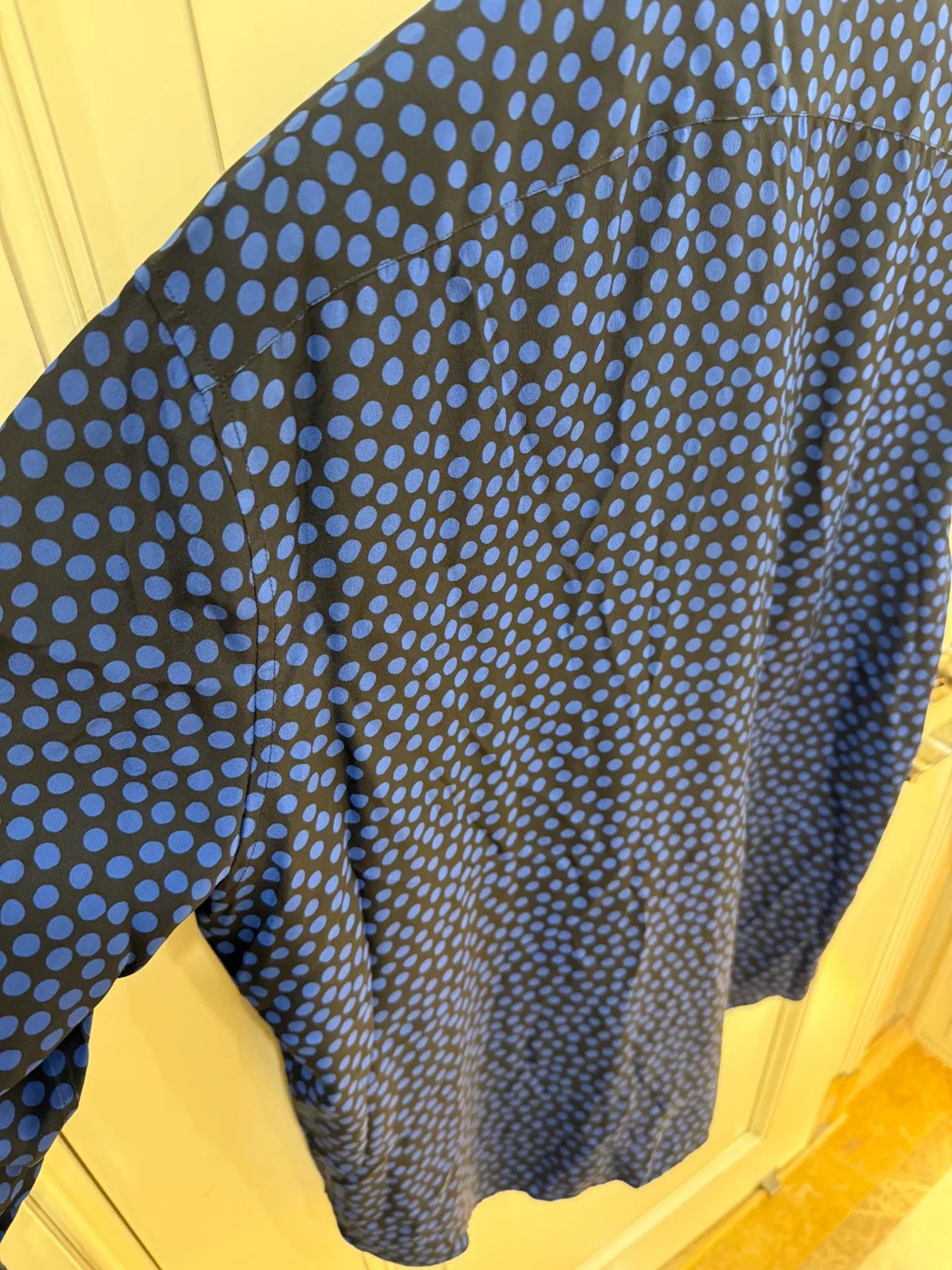 Saint Laurent Paris Saint Laurent Blue Polka Dot Silk Shirt Size US XXL / EU 58 / 5 - 4 Thumbnail