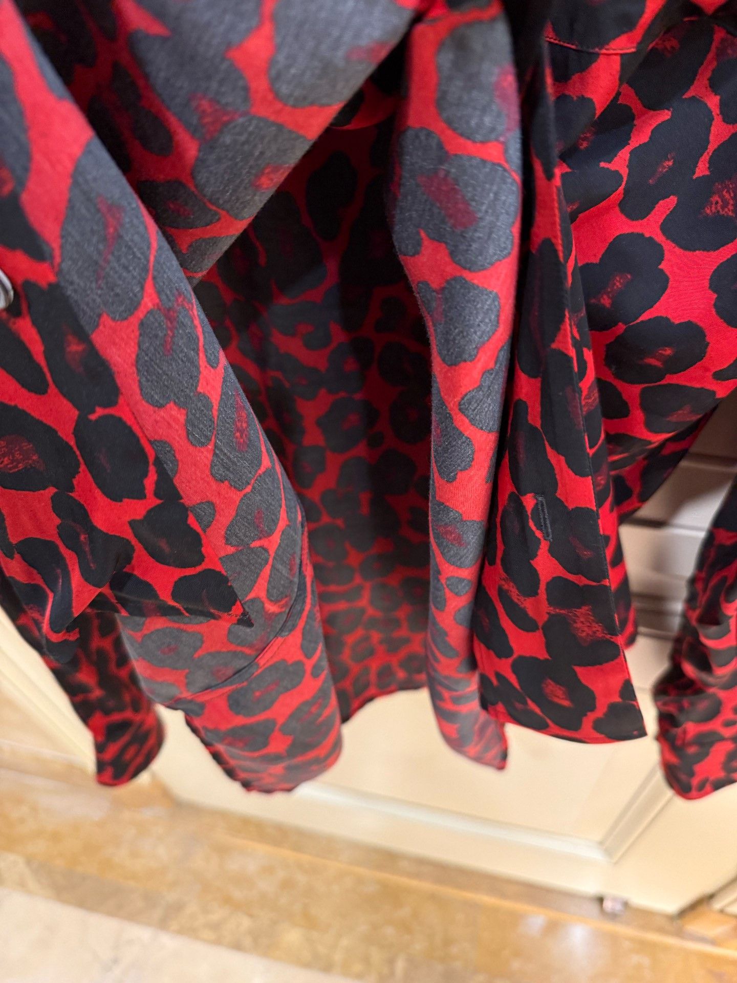 Alexander McQueen Alexander McQueen Red Leopard Shirt Size US M / EU 48-50 / 2 - 9 Thumbnail