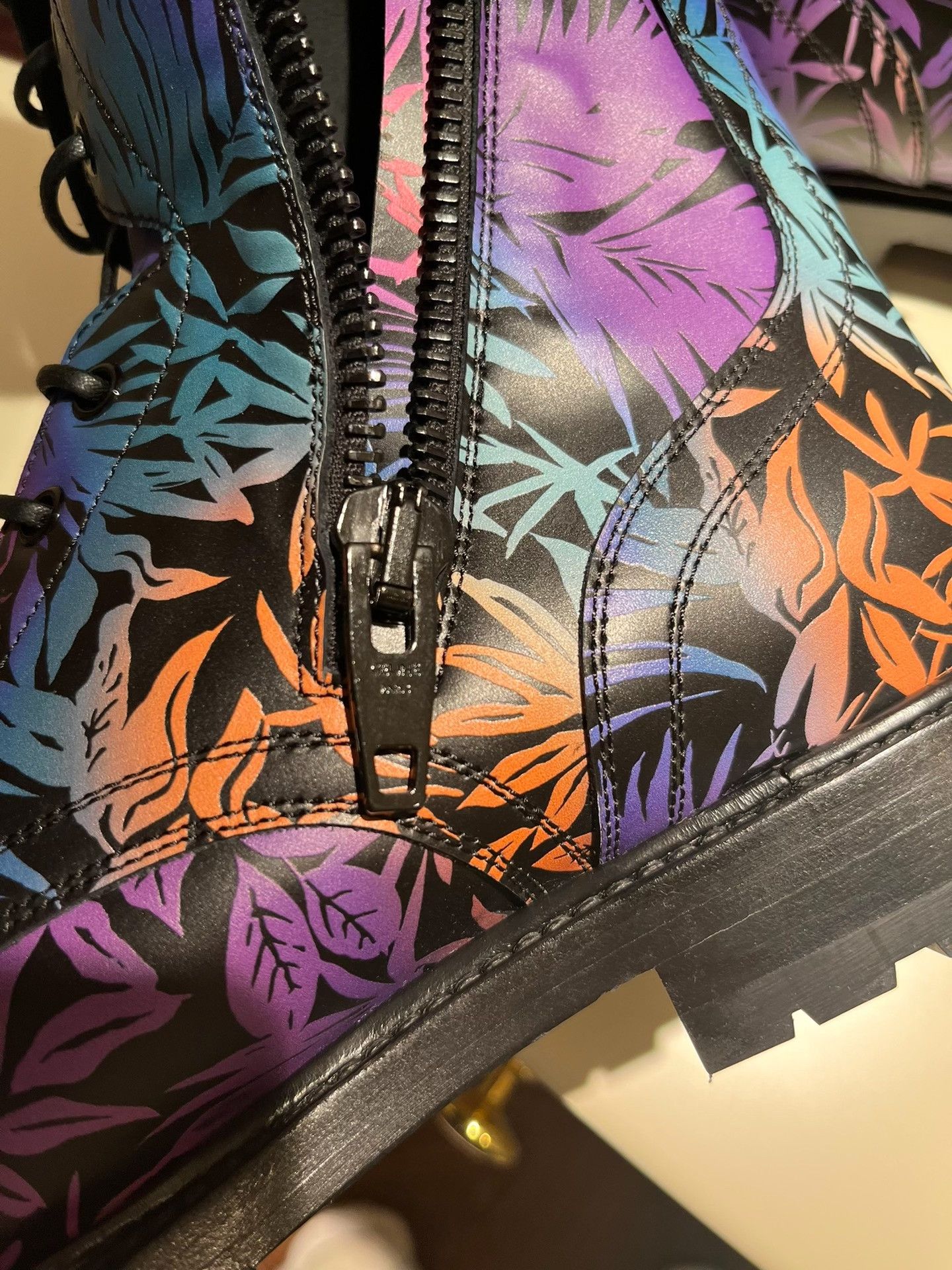 Celine Celine Tropical Plant Print Boots Size US 8 / EU 41 - 2 Thumbnail