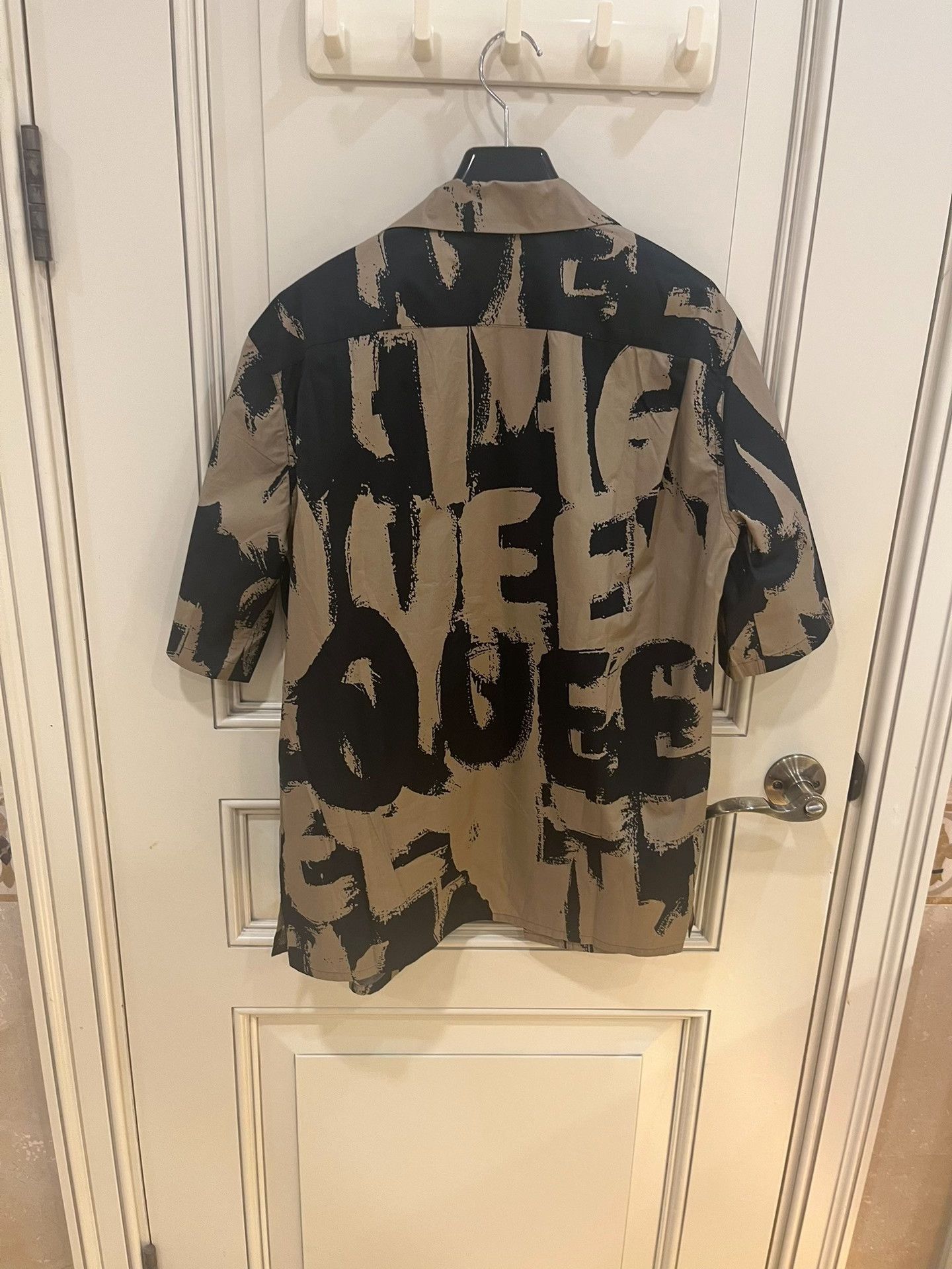 Alexander McQueen Alexander McQueen Graffiti Logo Short-Sleeve Shirt Size US XXS / EU 40 - 7 Thumbnail