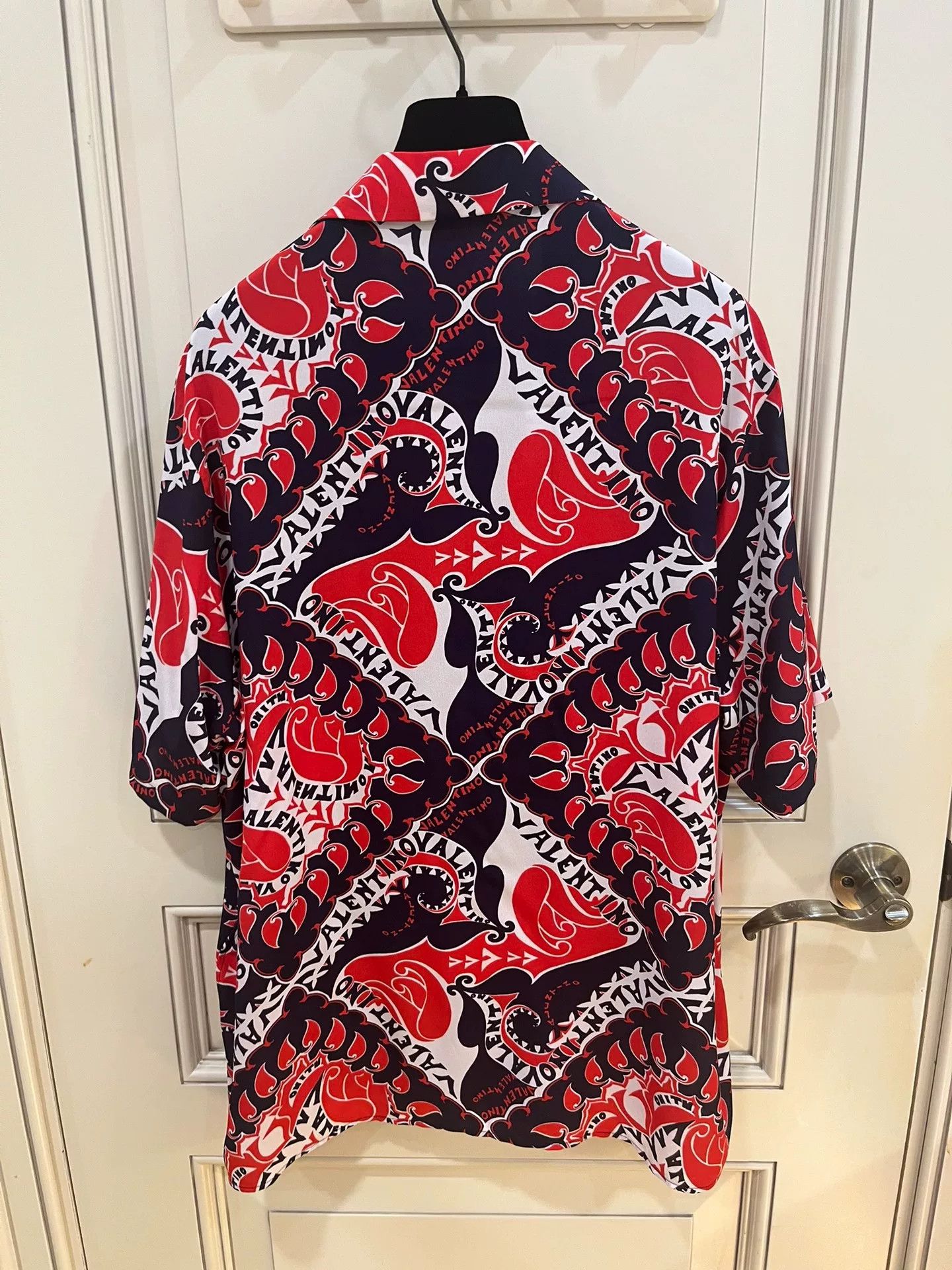 Valentino Valentino Archive Manifesto Silk Bowling Shirt Size US S / EU 44-46 / 1 - 6 Thumbnail
