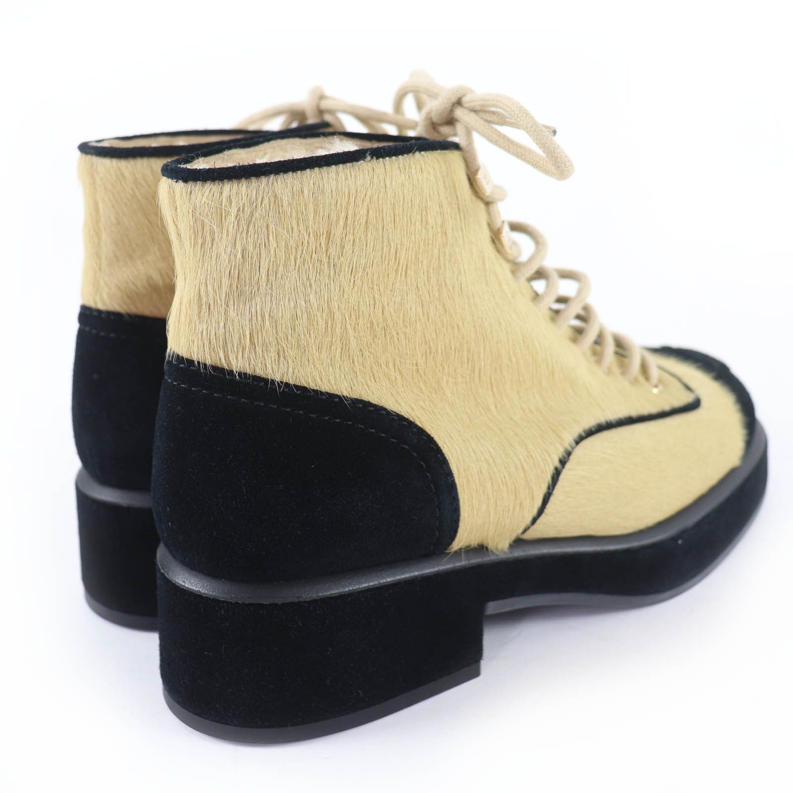 Chanel Chanel Chanel Harako Short Boots Fur Shoes DUTY FREE for USA Size ONE SIZE - 2 Thumbnail