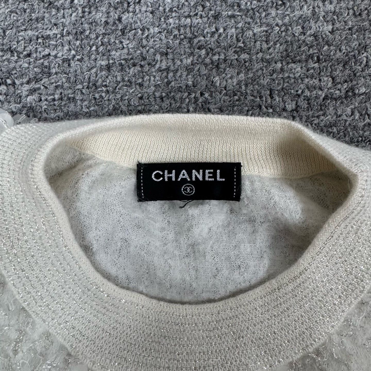 Chanel Chanel 18k Forest White Sequin Dress Size XXS / US 00 / IT 34 - 3 Thumbnail
