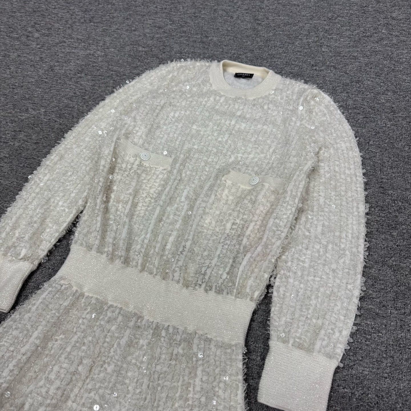 Chanel Chanel 18k Forest White Sequin Dress Size XXS / US 00 / IT 34 - 6 Thumbnail