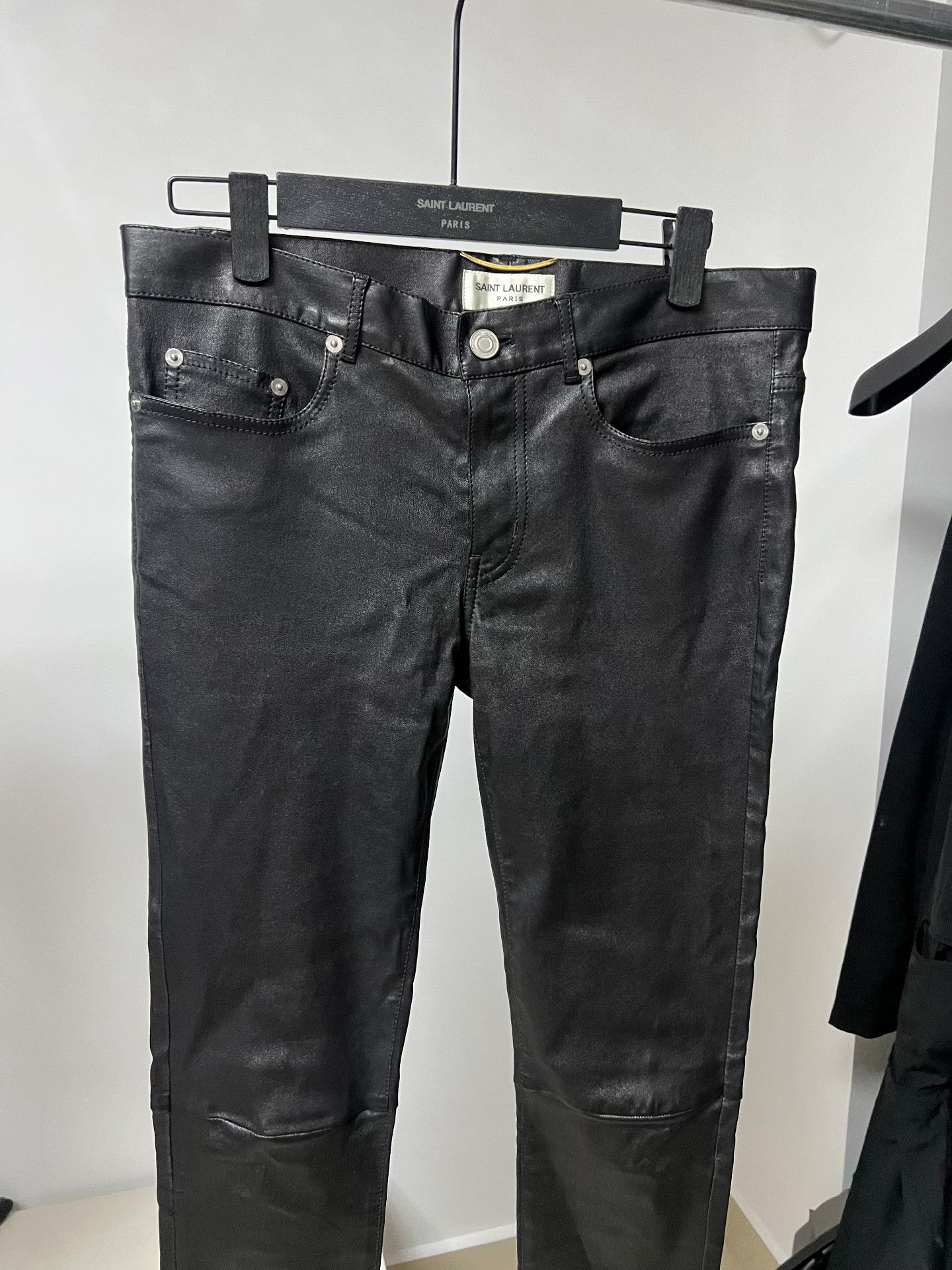 Saint Laurent Paris Saint Laurent Black Leather Skinny Pants Size 26" / US 2 / IT 38 - 2 Thumbnail