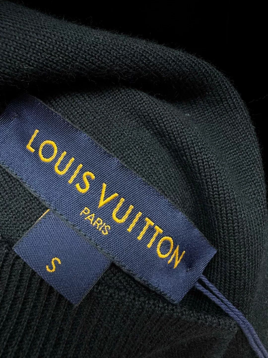 Louis Vuitton Louis Vuitton New Knit Jacket Size US S / EU 44-46 / 1 - 6 Thumbnail