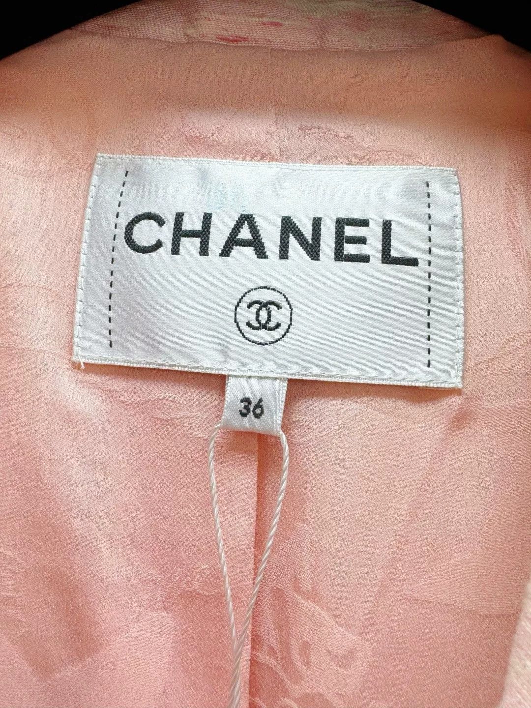 Chanel Chanel Pink Women's Blazer Size XS / US 0-2 / IT 36-38 - 2 Thumbnail
