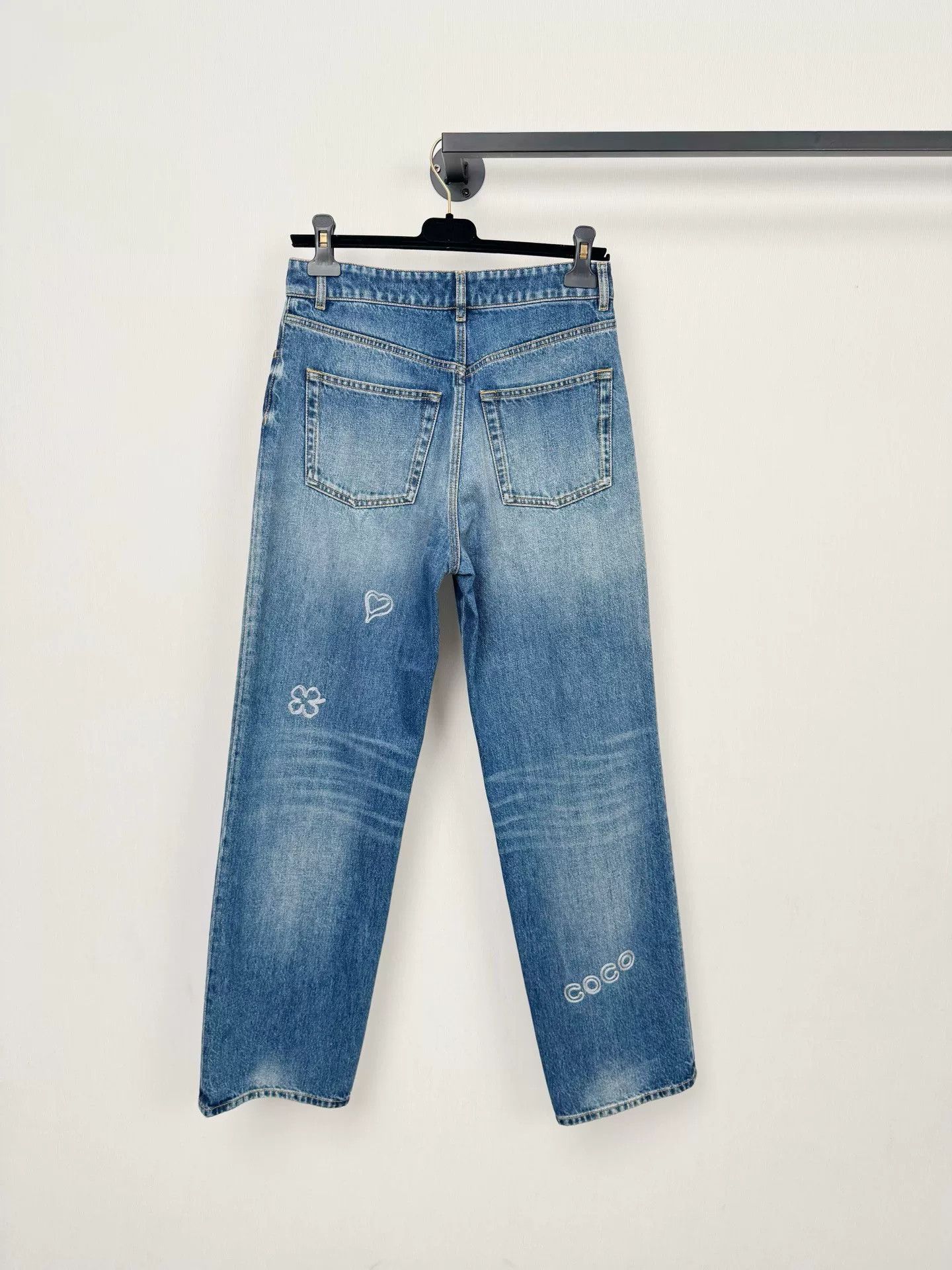 Chanel Chanel New Embroidered Jeans with Tags Size 36" / US 14 / IT 50 - 4 Thumbnail