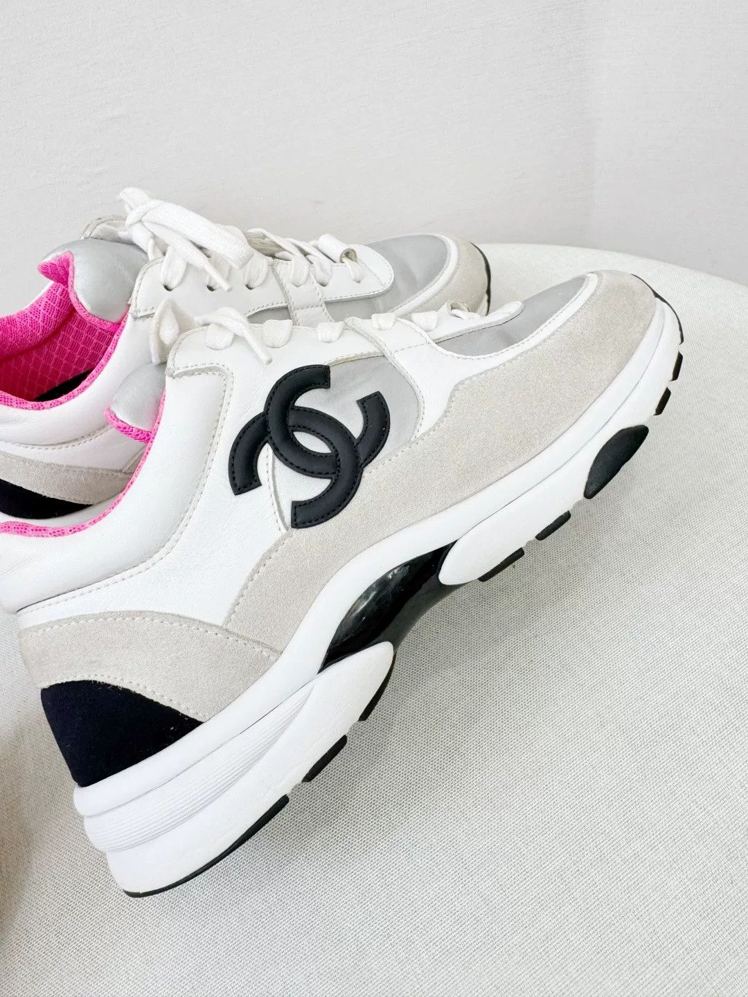 Chanel Chanel Women's Sneakers Size 37 Size US 6 / IT 36 - 2 Thumbnail