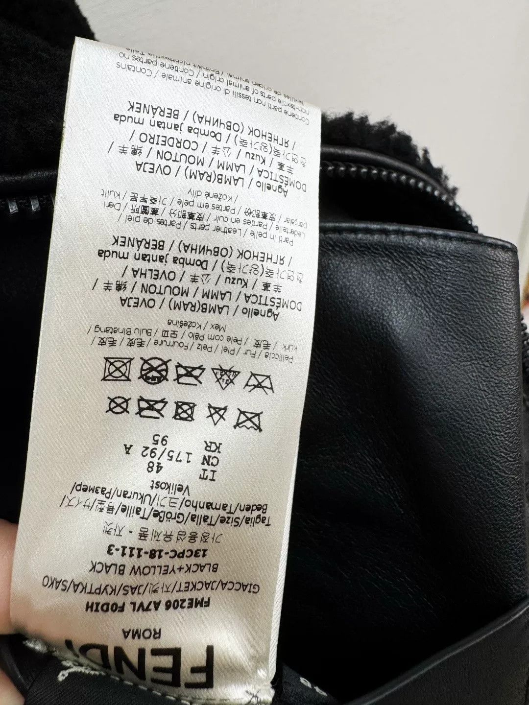 Fendi Fendi New Fur Coat with Tags Size US M / EU 48-50 / 2 - 7 Thumbnail