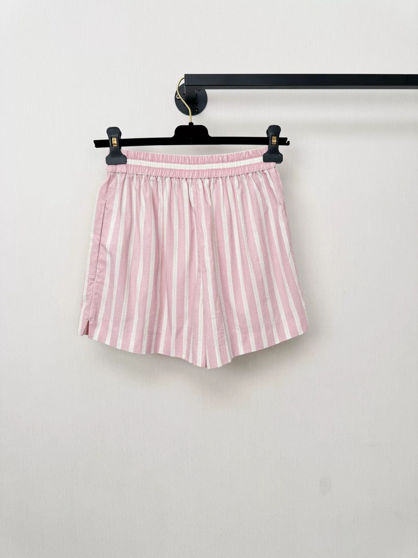 Alexander Wang Alexander Wang Crystal Shorts XS Size 25" / US 0 / IT 36 - 3 Thumbnail