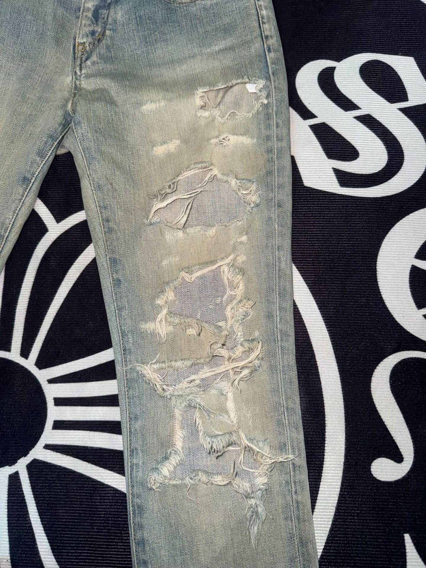 Saint Laurent Paris Saint Laurent SLP 14SS Distressed Jeans Size 26" / US 2 / IT 38 - 4 Thumbnail