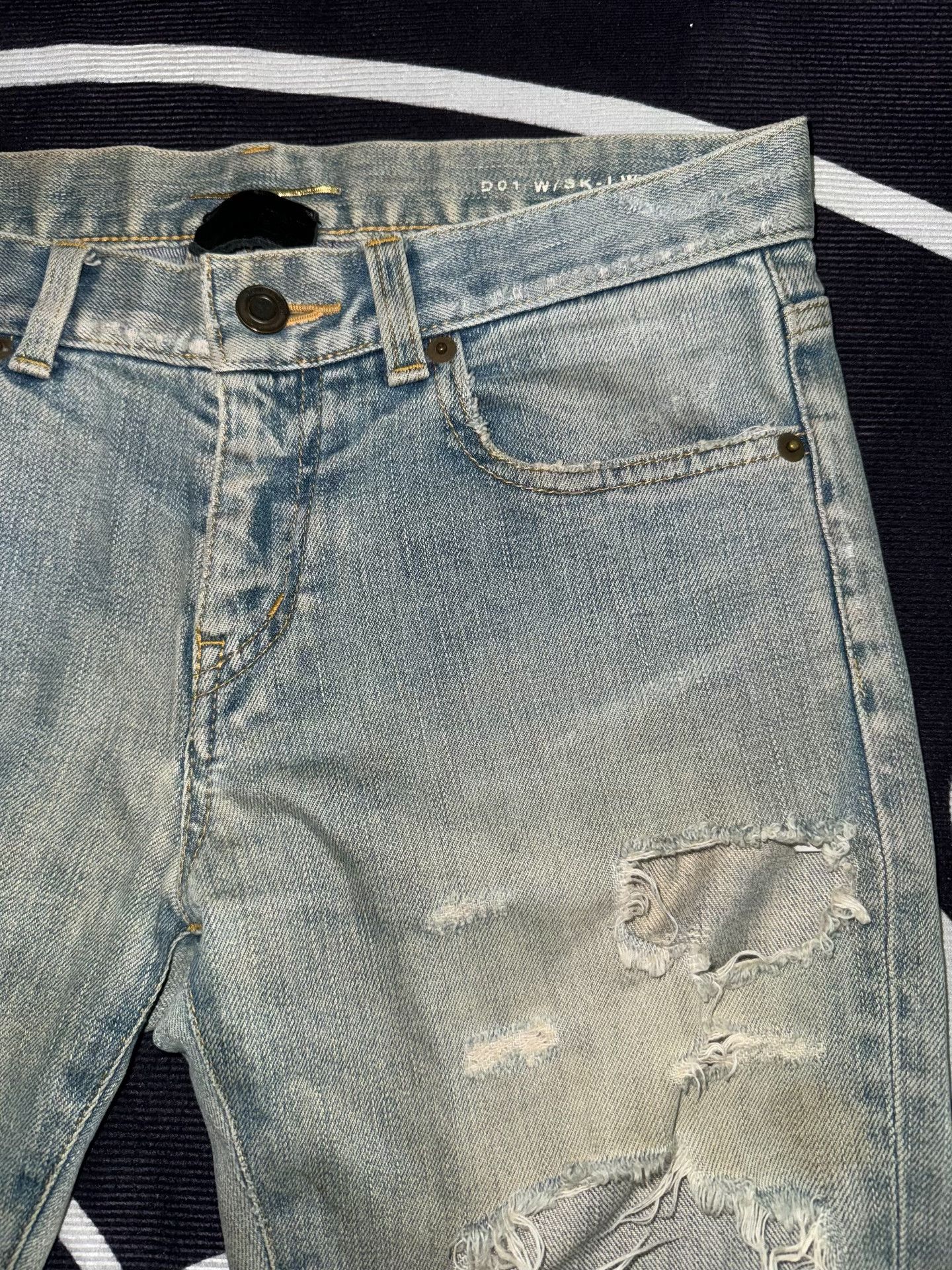 Saint Laurent Paris Saint Laurent SLP 14SS Distressed Jeans Size 26" / US 2 / IT 38 - 5 Thumbnail