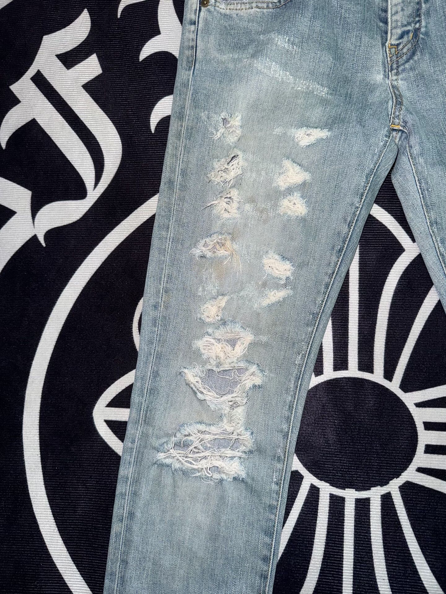 Saint Laurent Paris Saint Laurent SLP 14SS Distressed Jeans Size 26" / US 2 / IT 38 - 3 Thumbnail