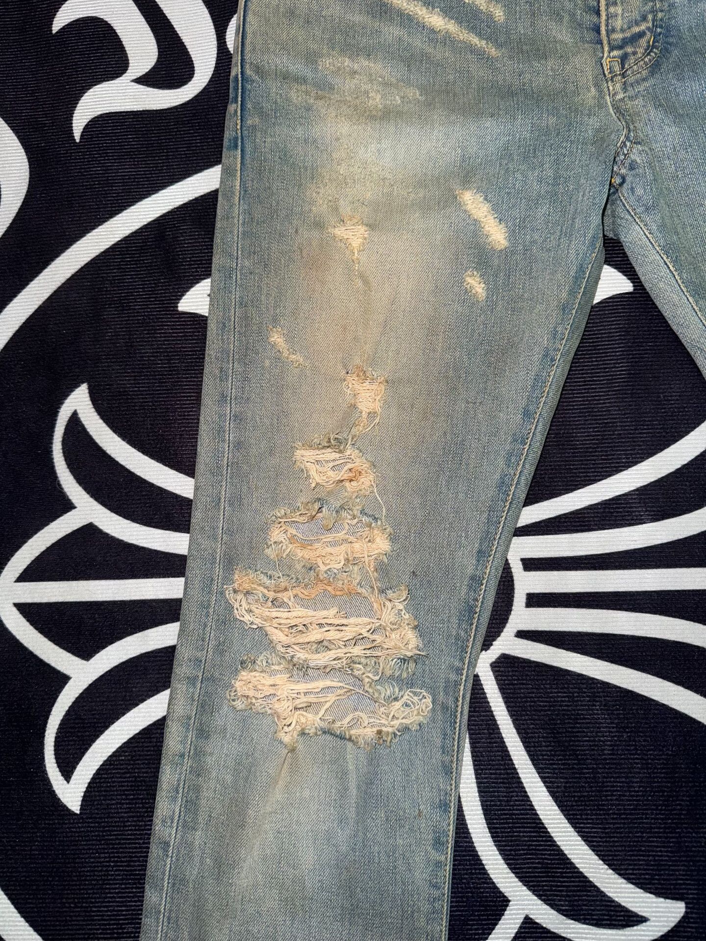 Saint Laurent Paris Saint Laurent SLP Distressed Denim Size US 29 - 4 Thumbnail