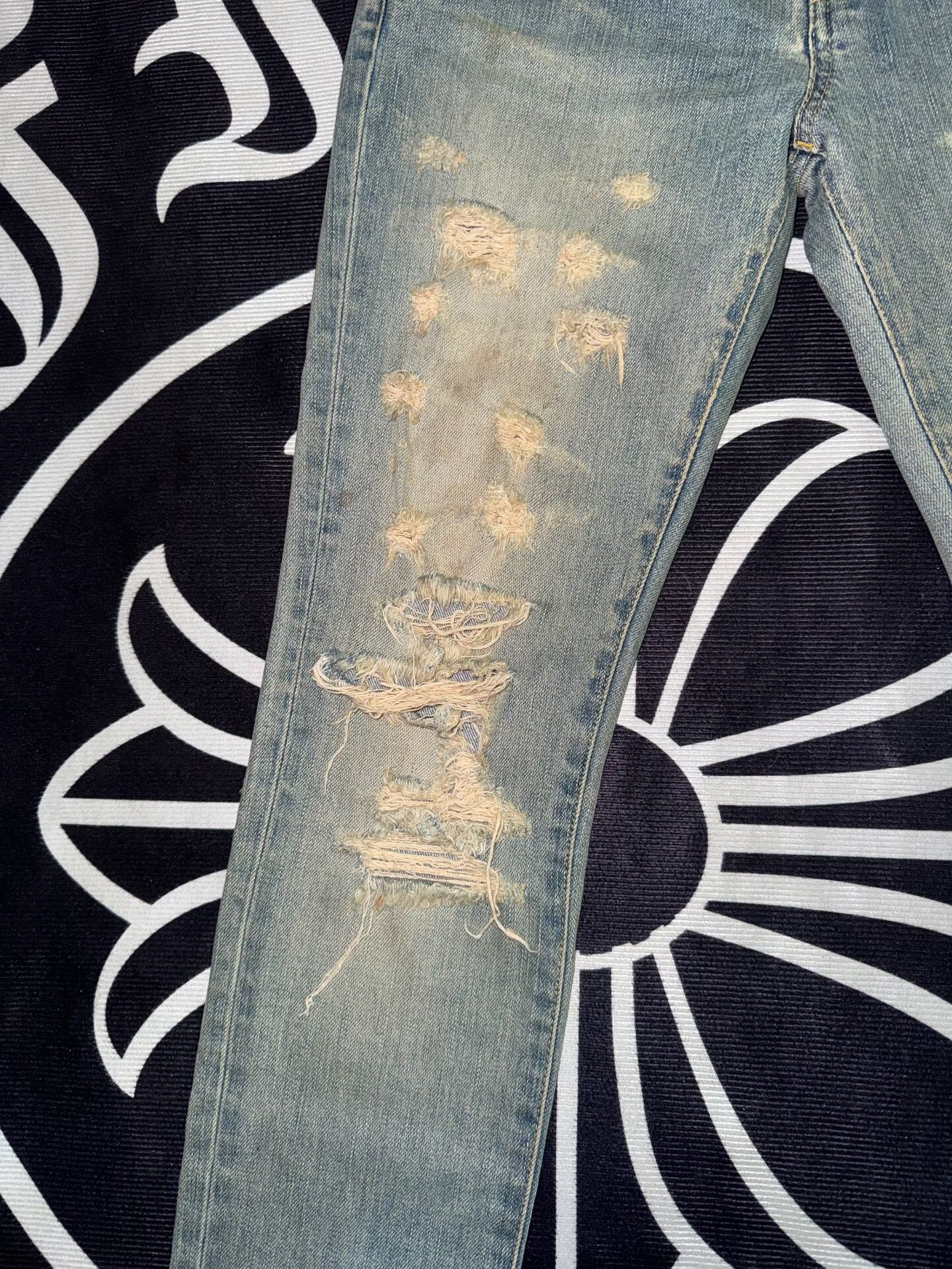 Saint Laurent Paris Saint Laurent 14SS Distressed Jeans Size 26" / US 2 / IT 38 - 3 Thumbnail