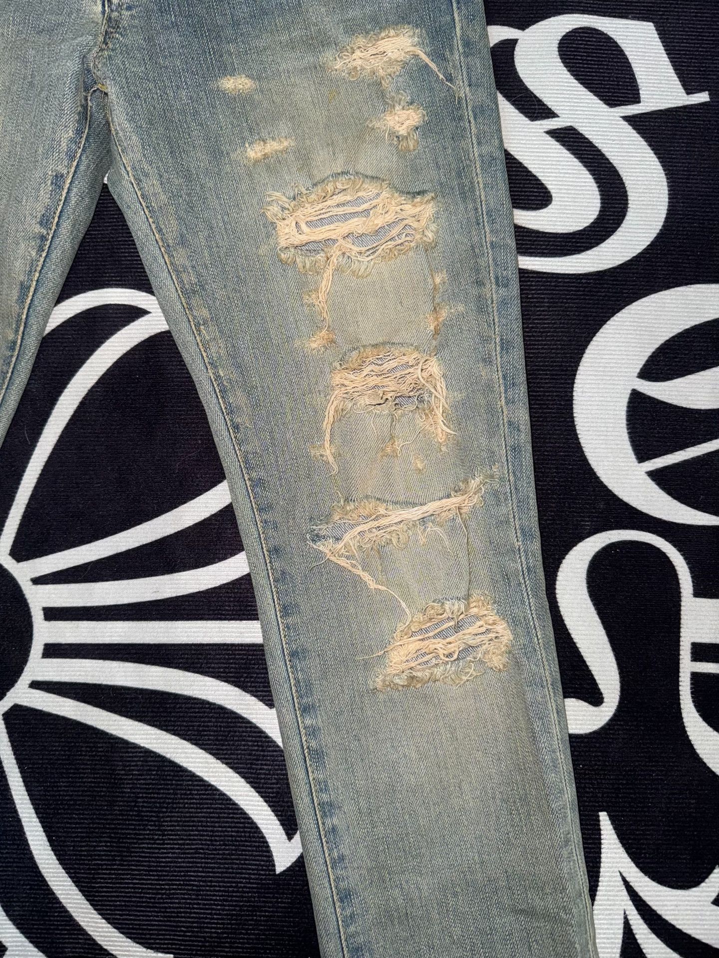 Saint Laurent Paris Saint Laurent 14SS Distressed Jeans Size 26" / US 2 / IT 38 - 5 Thumbnail