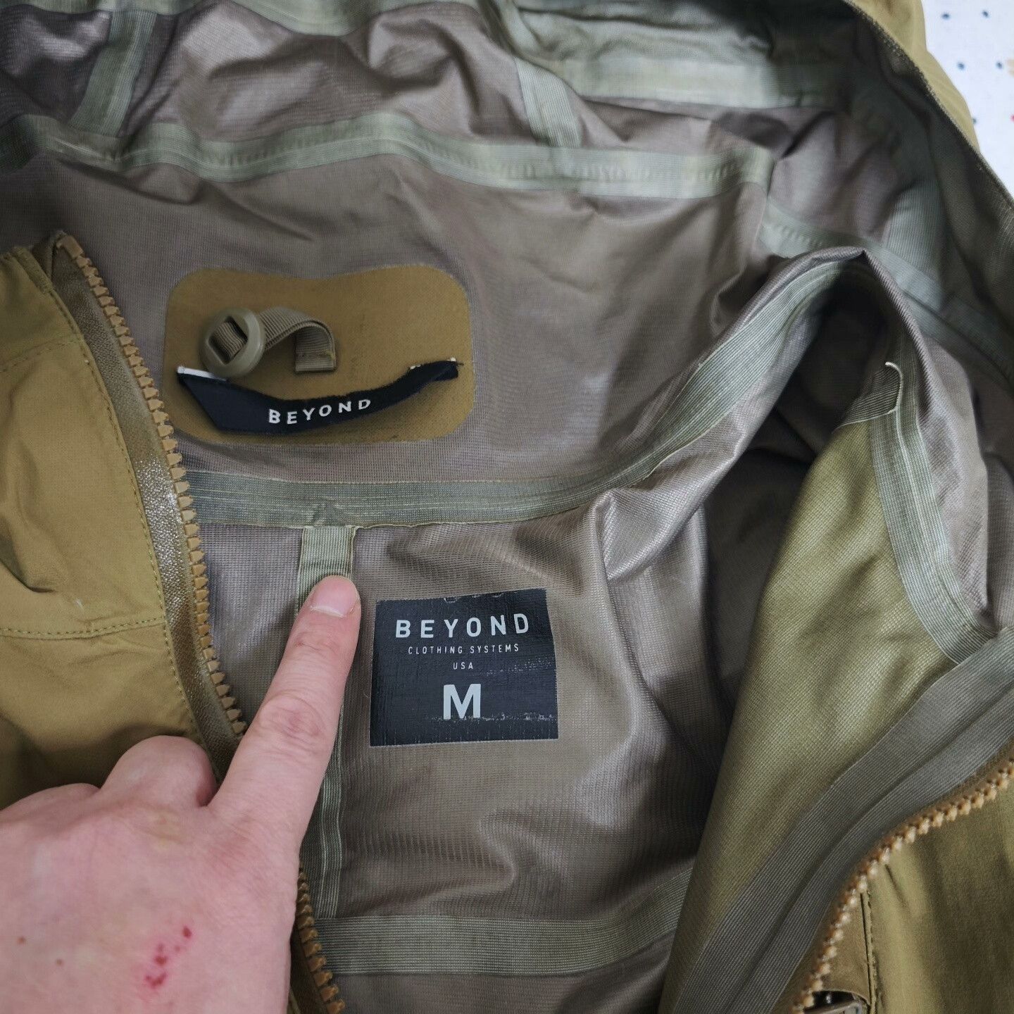 Beyond Yoga BEYOND A6 GORE-TEX Jacket M Size US M / EU 48-50 / 2 - 5 Thumbnail