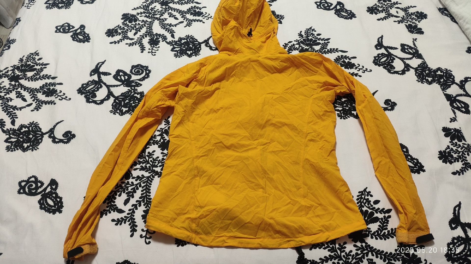 Arc'teryx Arc'teryx Women's Lightweight Windbreaker S Size S / US 4 / IT 40 - 2 Thumbnail