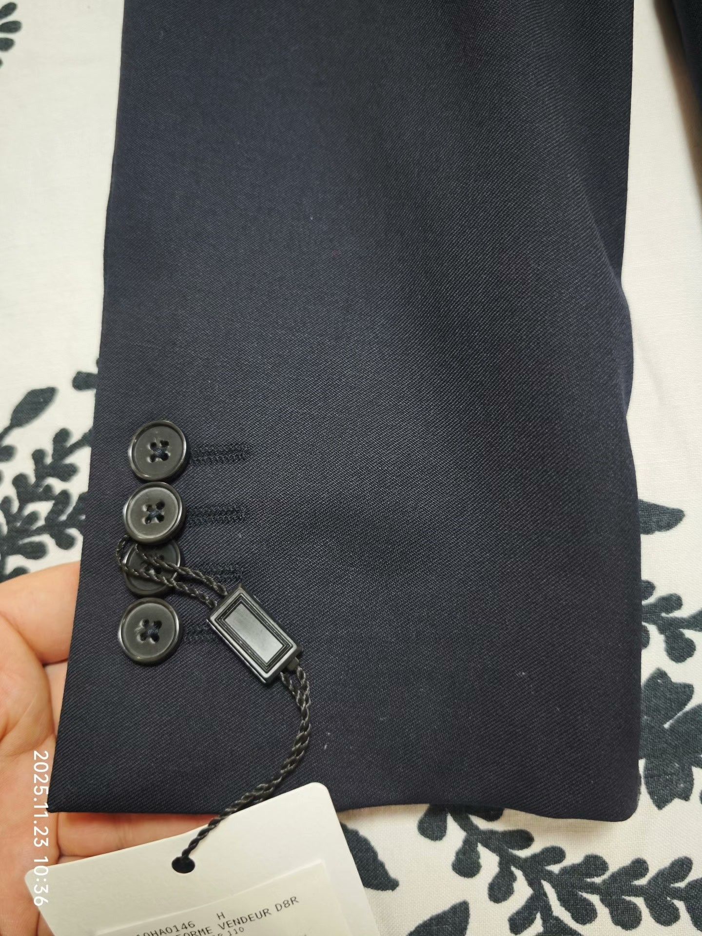 Hermes HERMES Men's Marine Blue Wool Suit Size US S / EU 44-46 / 1 - 9 Thumbnail