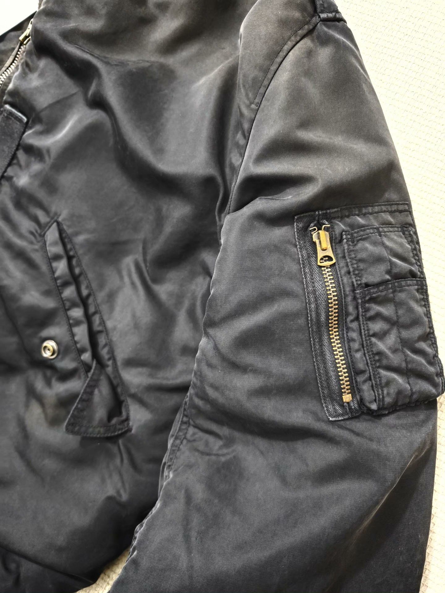 Bow3ry BOWWOW L-2B Flight Jacket Size US XL / EU 56 / 4 - 5 Thumbnail