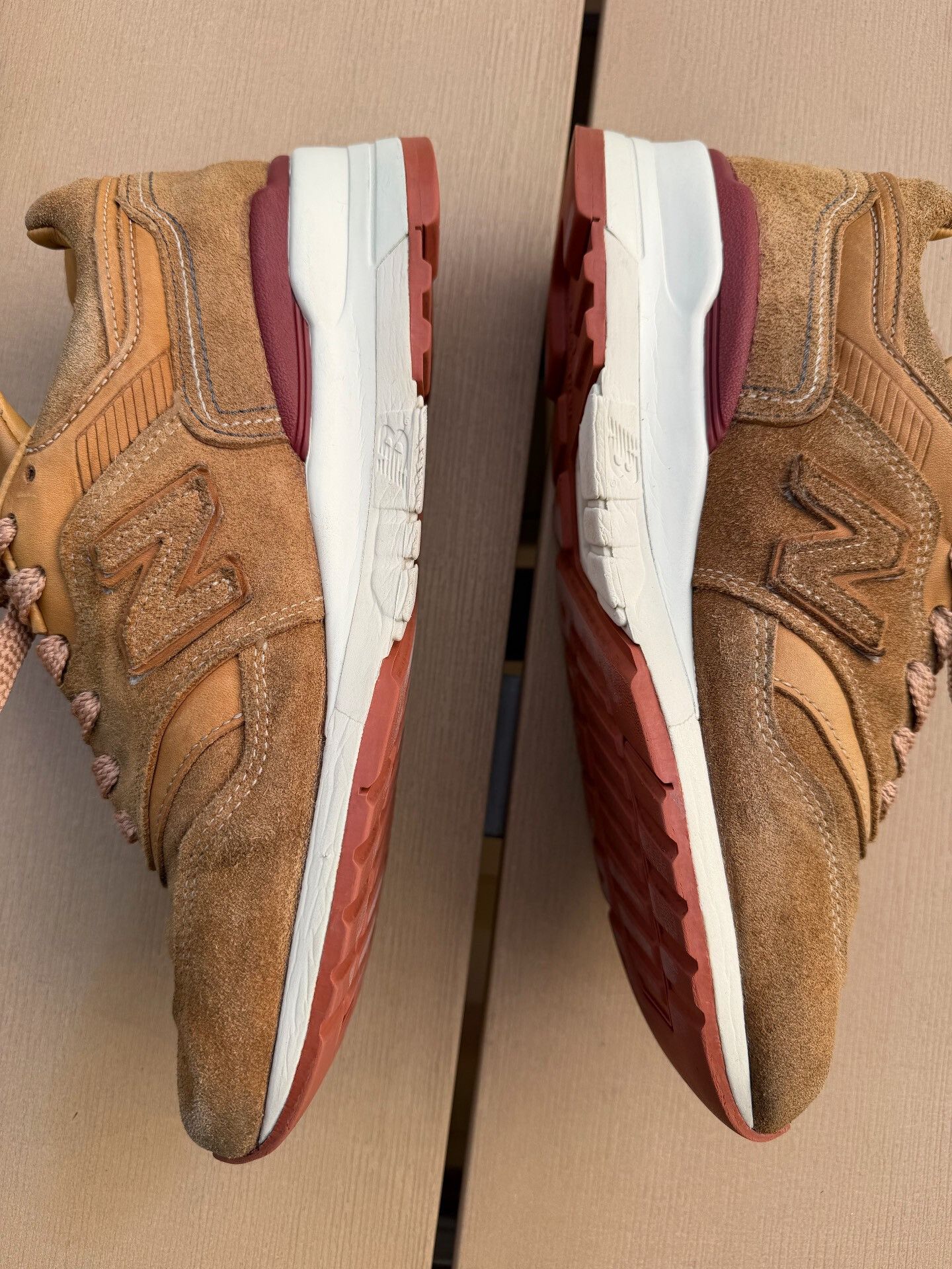 New Balance Red Wing x New Balance M997RW Size US 9 / EU 42 - 9 Thumbnail