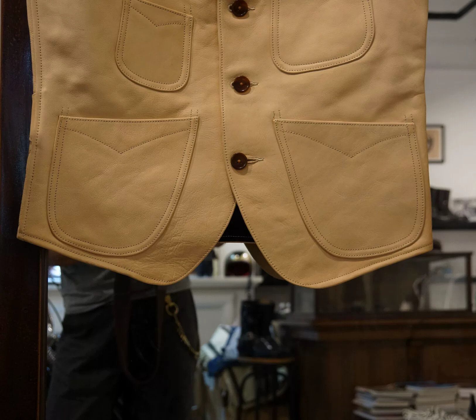Buco Vegetable-Tanned Cowhide Work Vest Size US M / EU 48-50 / 2 - 6 Thumbnail
