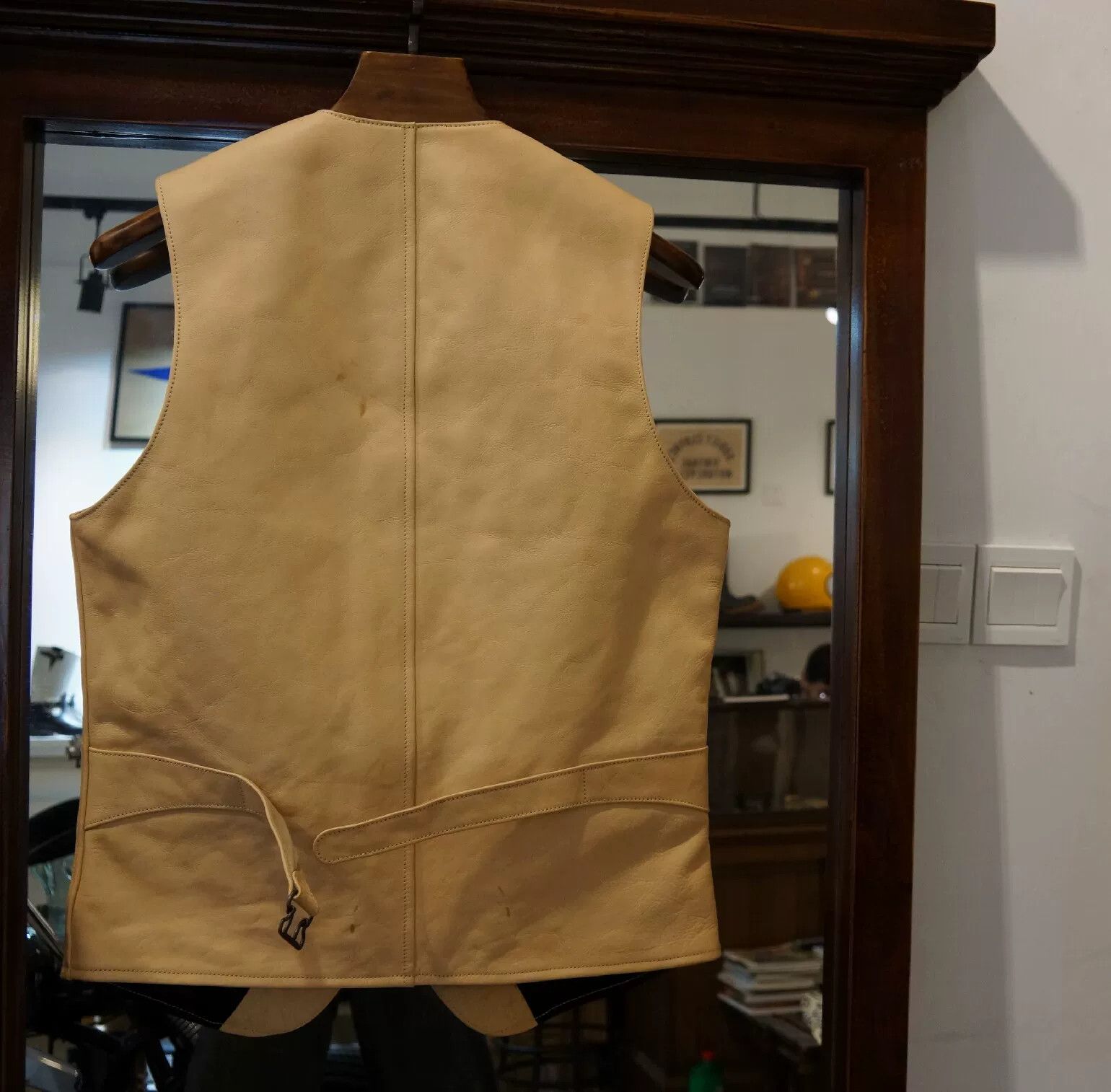 Buco Vegetable-Tanned Cowhide Work Vest Size US M / EU 48-50 / 2 - 5 Thumbnail