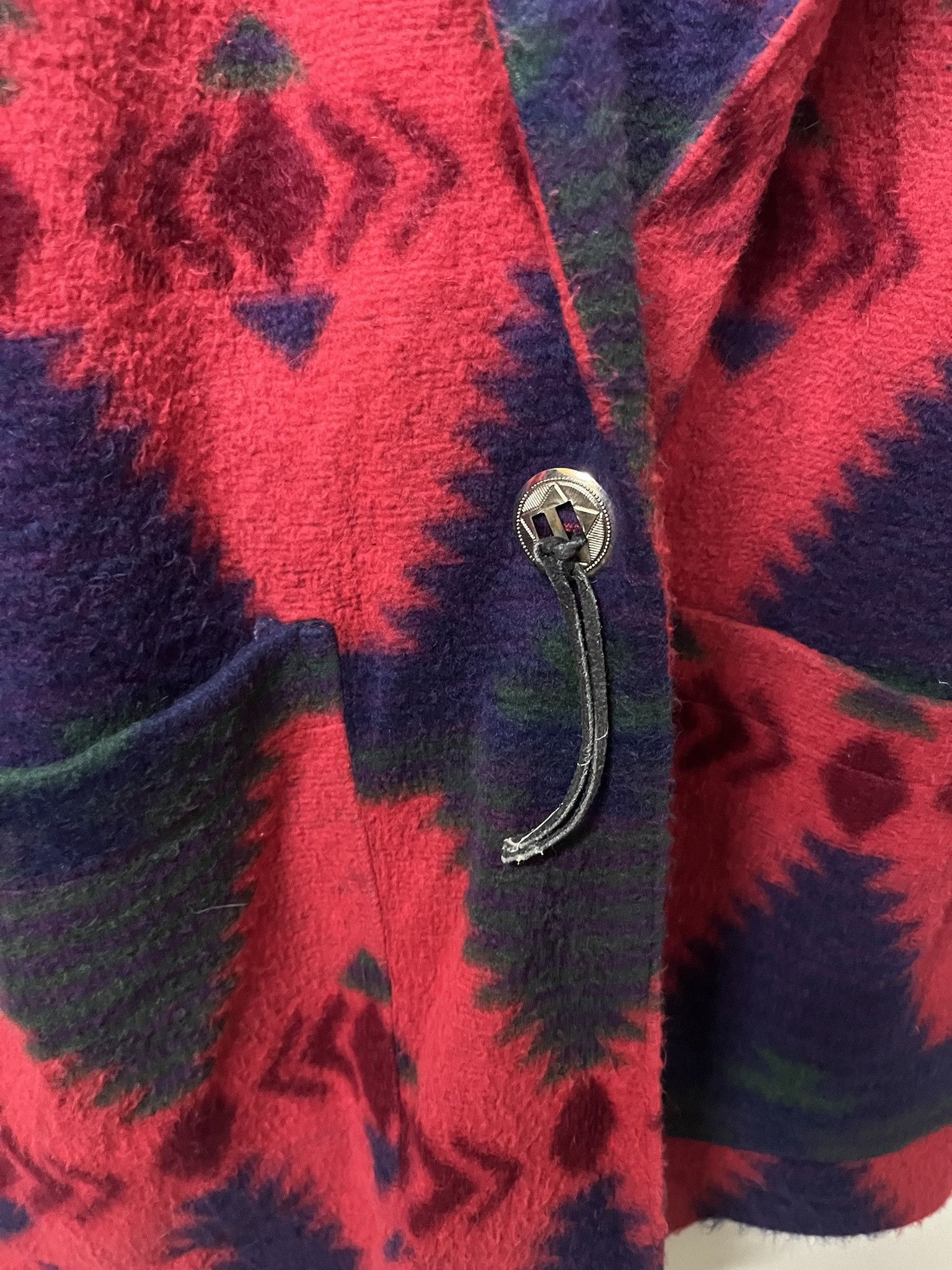 Pendleton × Vintage Vintage 1990s Aztec Patterned Navajo Fleece Sweatshirt Jacket Size L Size US L / EU 52-54 / 3 - 3 Thumbnail