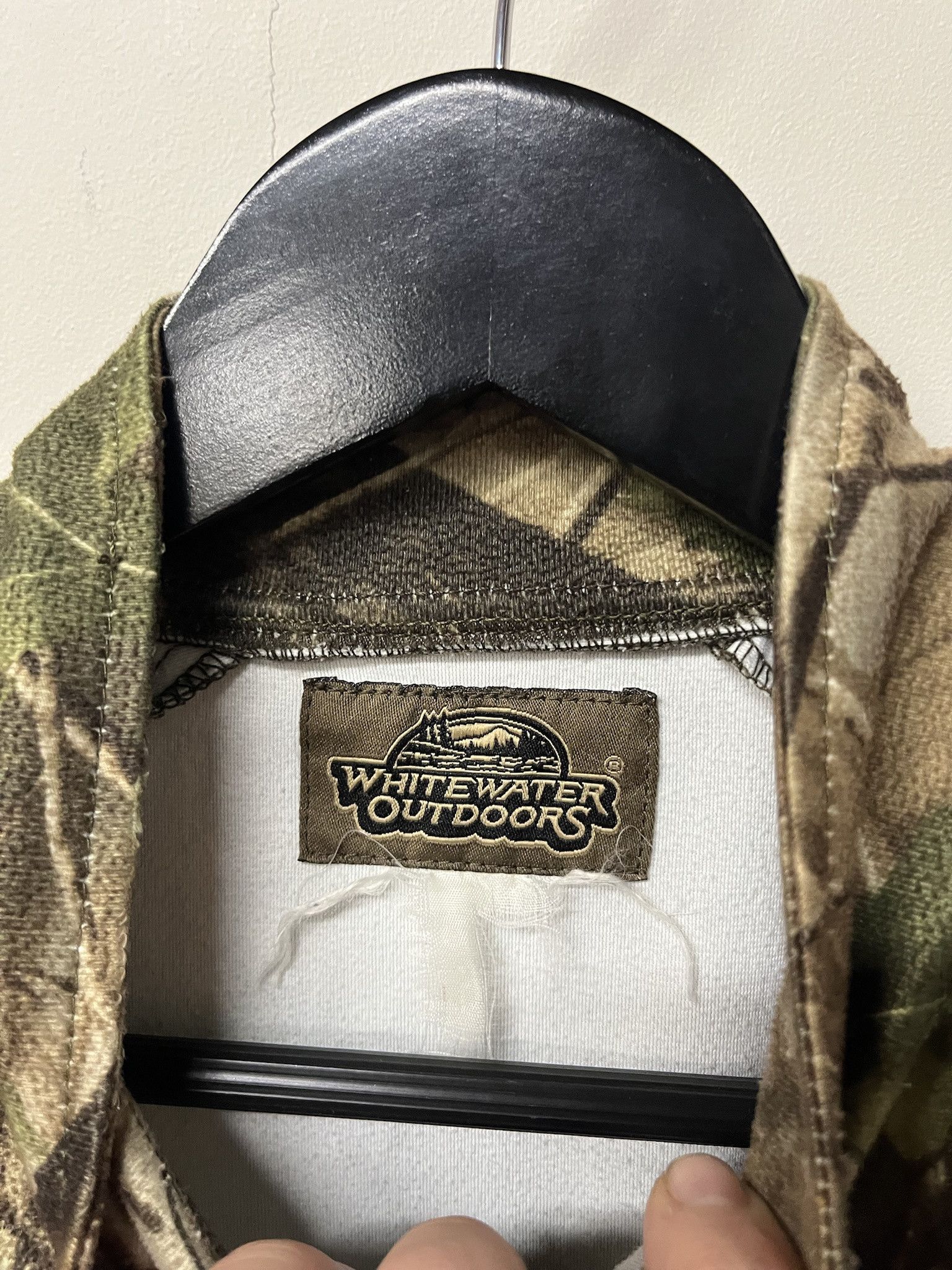 Vintage Vintage 2000s Whitewater Outdoors Realtree Light Jacket Size XL Size US XL / EU 56 / 4 - 2 Thumbnail