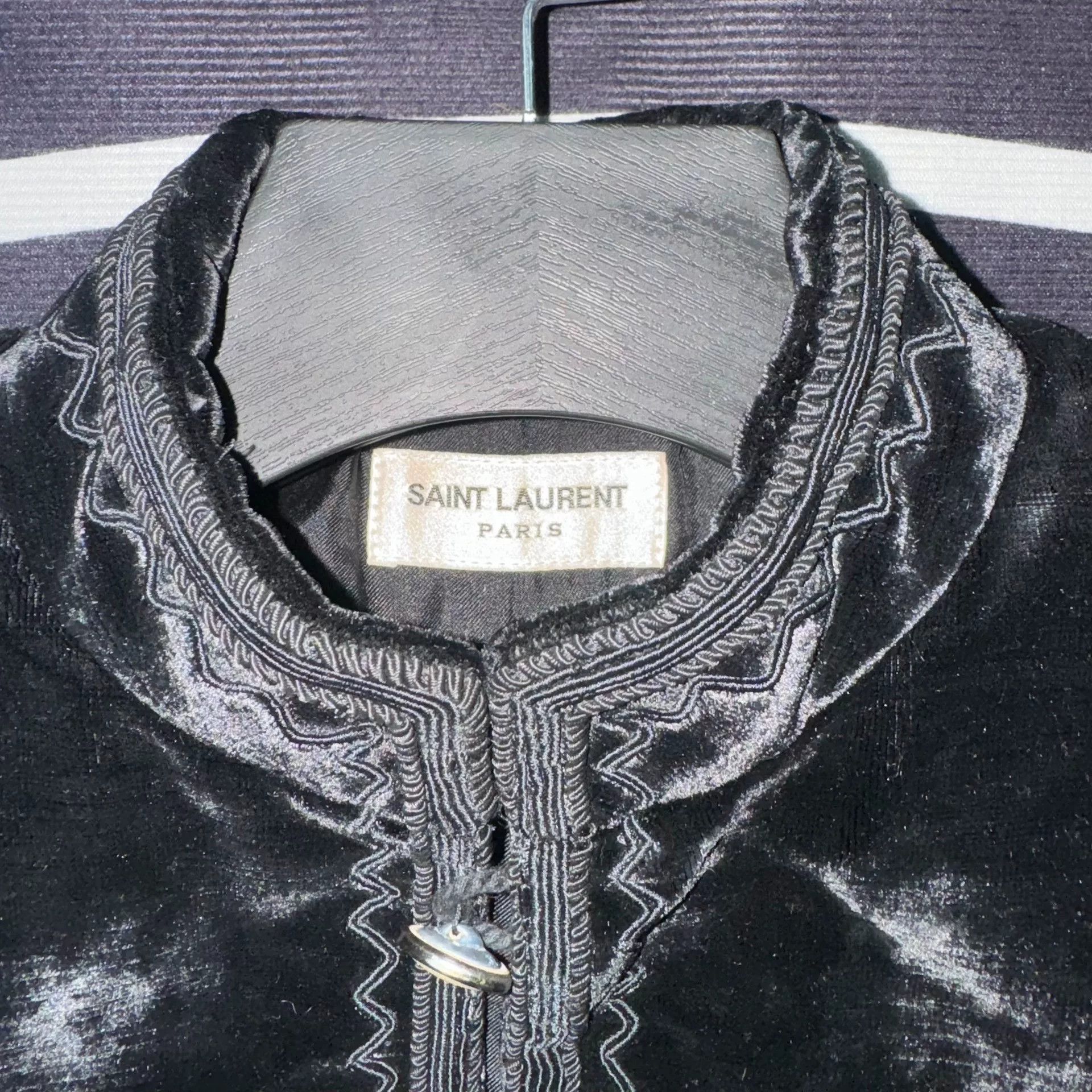Saint Laurent Paris Saint Laurent 18FW Velvet Embroidered Tunic Size US S / EU 44-46 / 1 - 2 Thumbnail