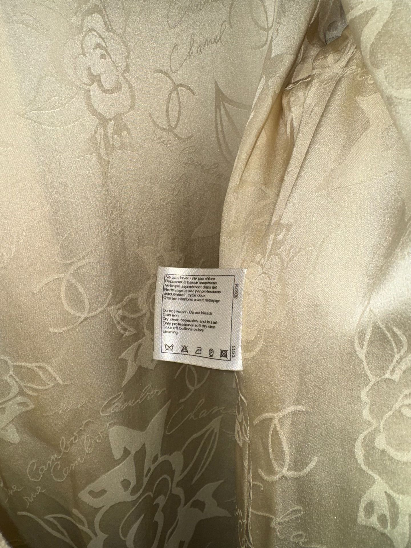 Chanel Chanel Resort Cream Stand Collar Long Trench Size M / US 6-8 / IT 42-44 - 9 Thumbnail