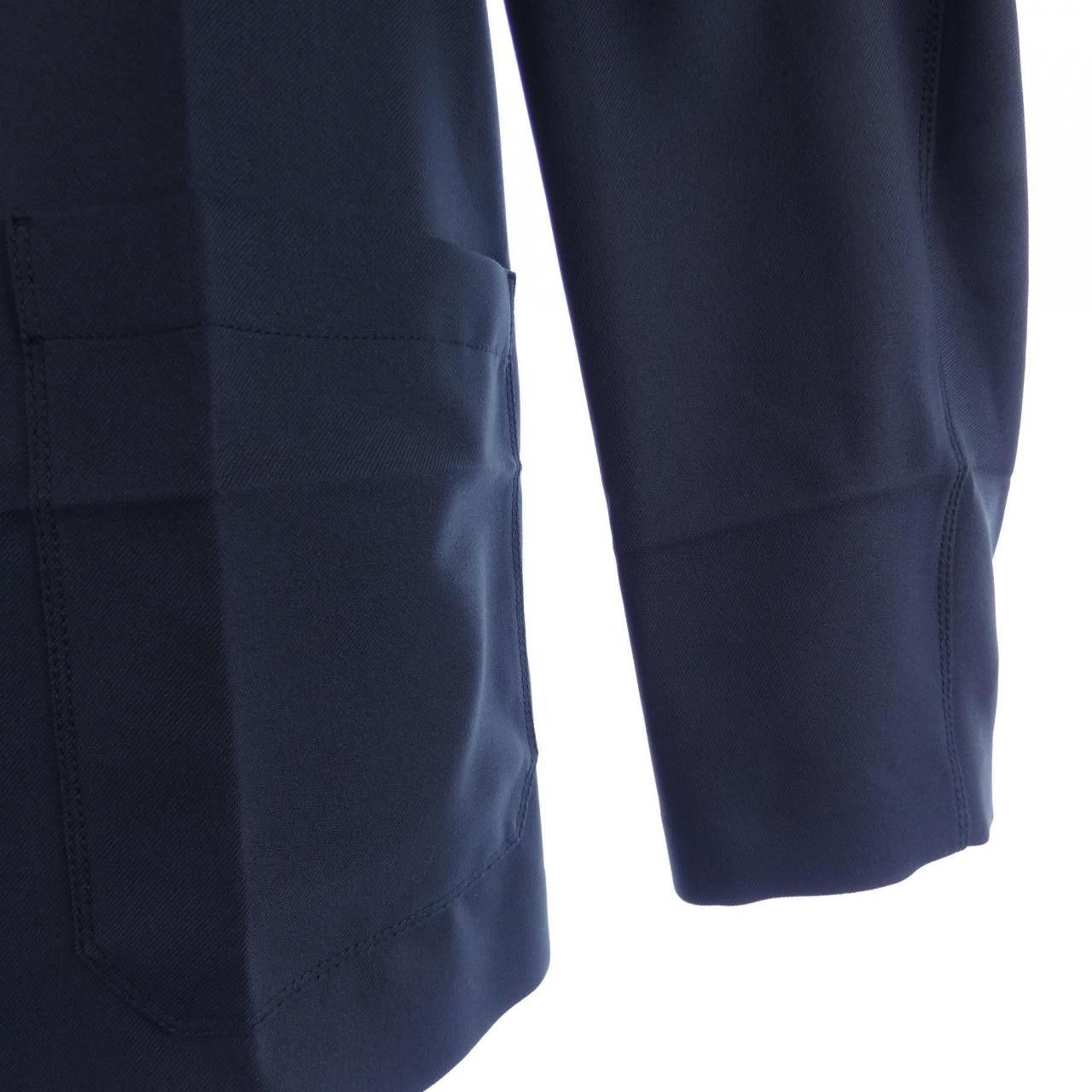 Gucci Gucci Gucci Jacket Others Outerwear 784147Z798C DUTY FREE for USA Size ONE SIZE - 6 Thumbnail