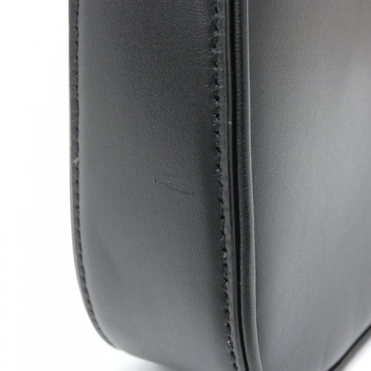Yves Saint Laurent Yves Saint Laurent Saint Laurent LE 5 A 7 Mini Calf Shoulder Bag Leather Shoulder Bag 710318 2R20W DUTY FREE for USA Size ONE SIZE - 7 Thumbnail
