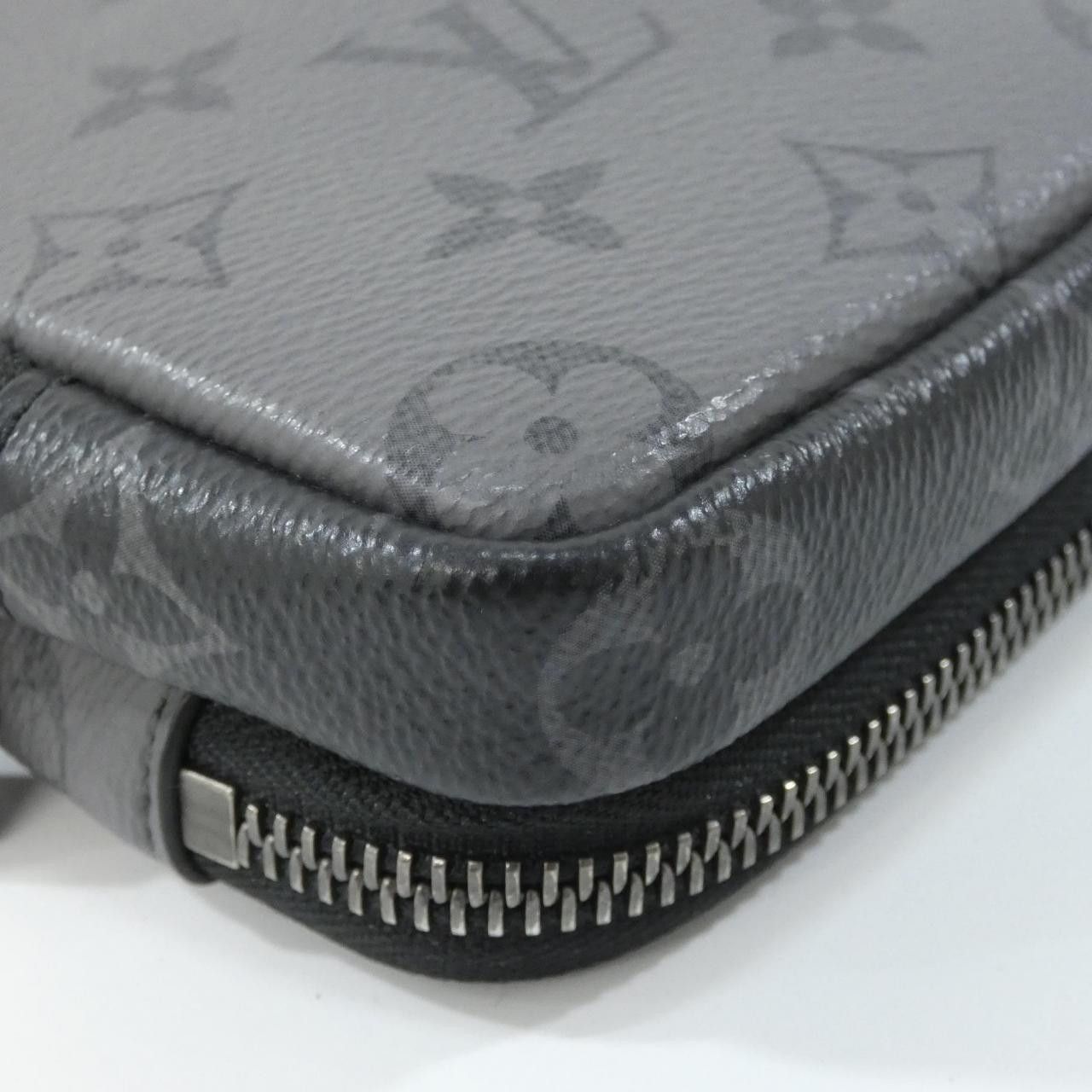 Louis Vuitton Louis Vuitton Louis Vuitton Monogram Eclipse Reverse Shoulder Bag Textile Crossbody Bag M69534 DUTY FREE for USA Size ONE SIZE - 3 Thumbnail